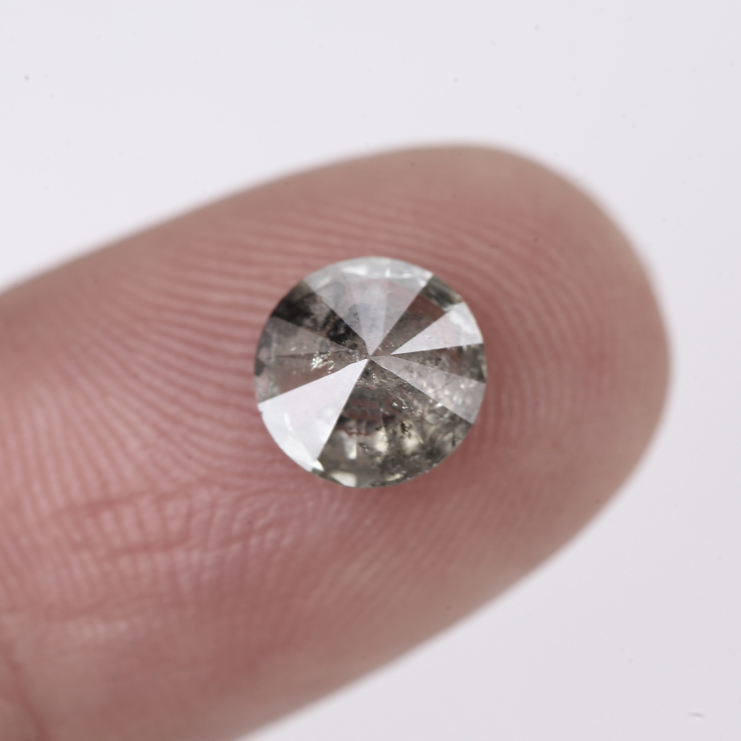 Round Cut Salt and Pepper Diamond - Distinctive Speckled Inclusions - 1.16 Ct