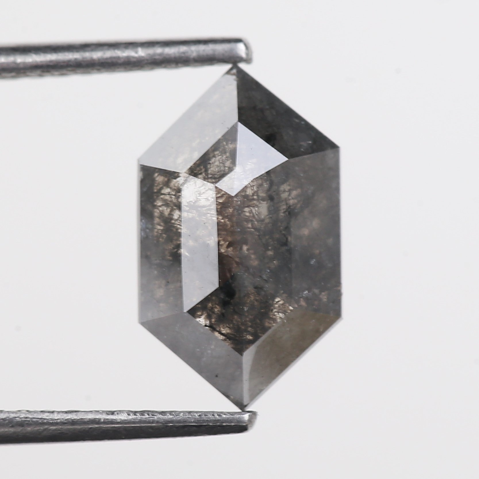 1.57 Carat Salt Pepper Diamond For Hexagon Diamond Rings 11.20 MM