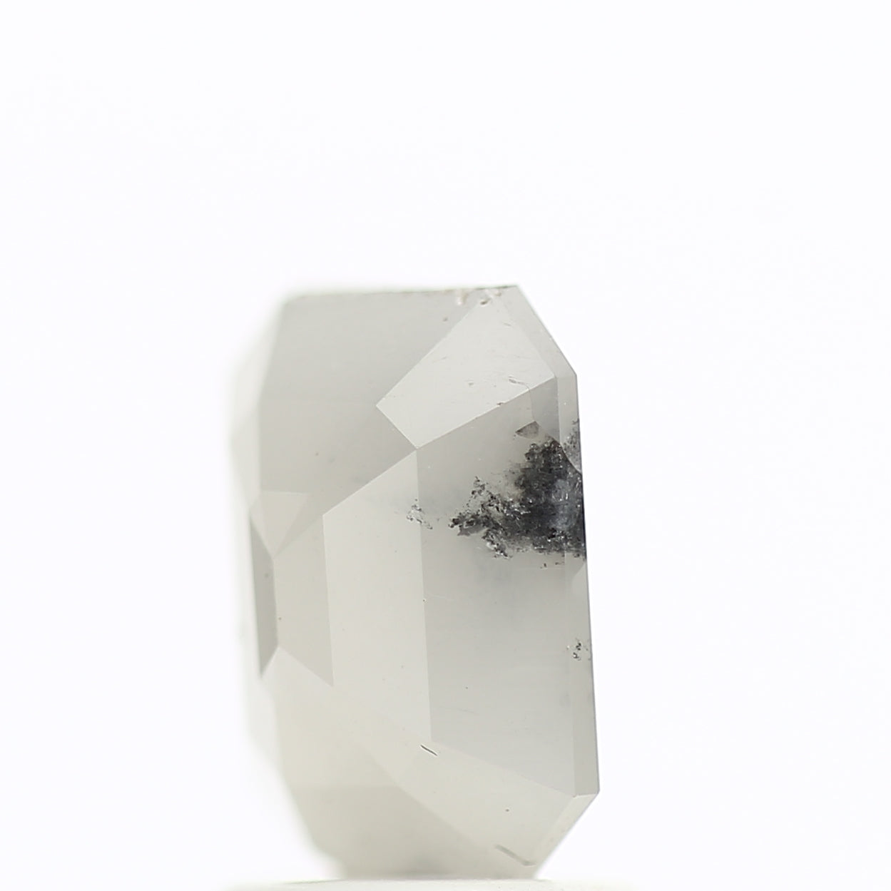 1.64 Carat Icy Emerald Salt and Pepper Natural Diamond 7.92 MM