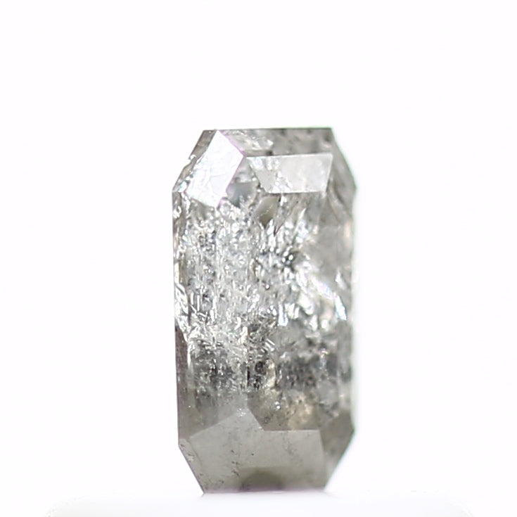 0.28 Carat 5 MM Natural Icy Gray Emerald Salt and Pepper Diamond - Blackdiamond