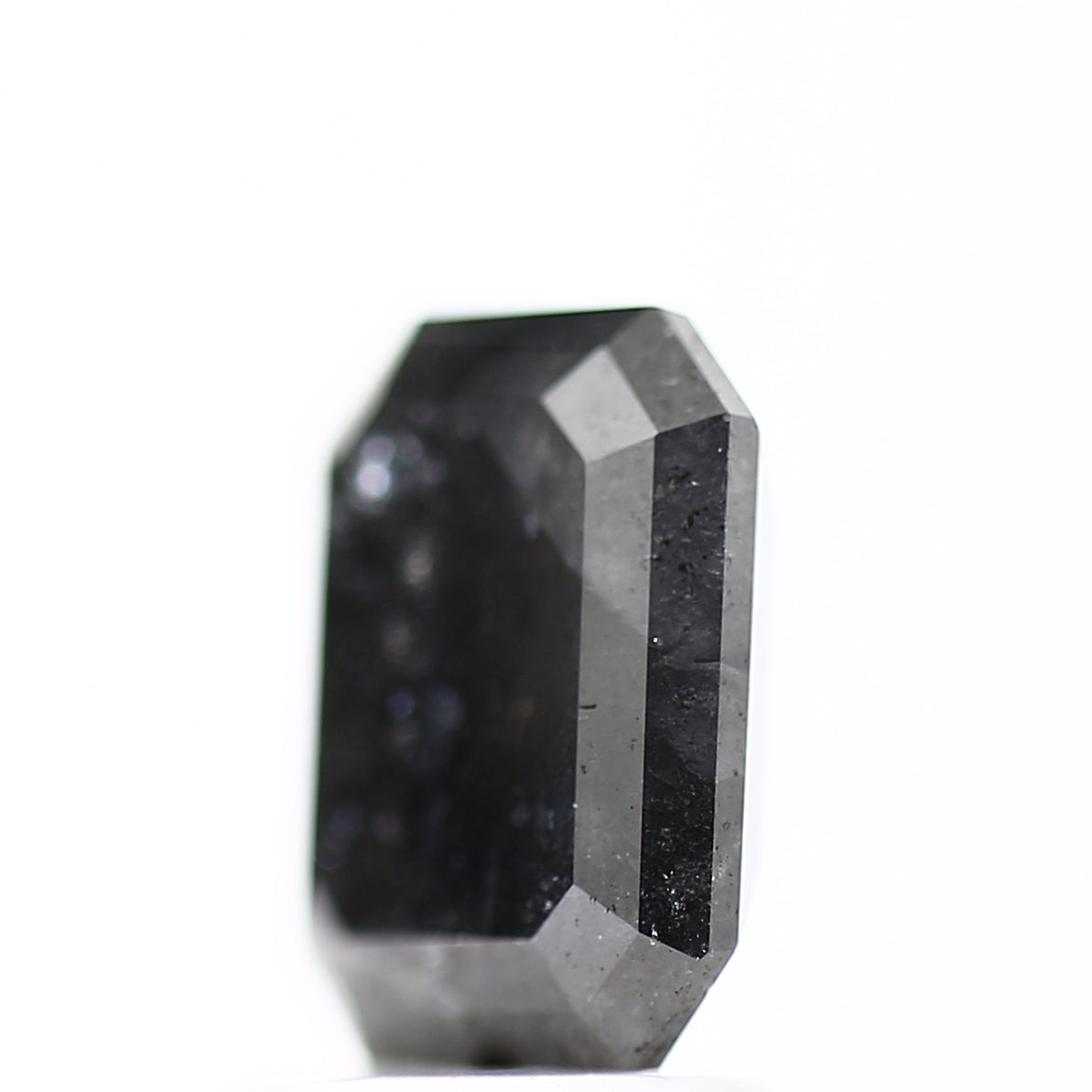 1.94 Carat Natural Emerald Fancy Gray Salt and Pepper Diamond 7.96 MM - Blackdiamond