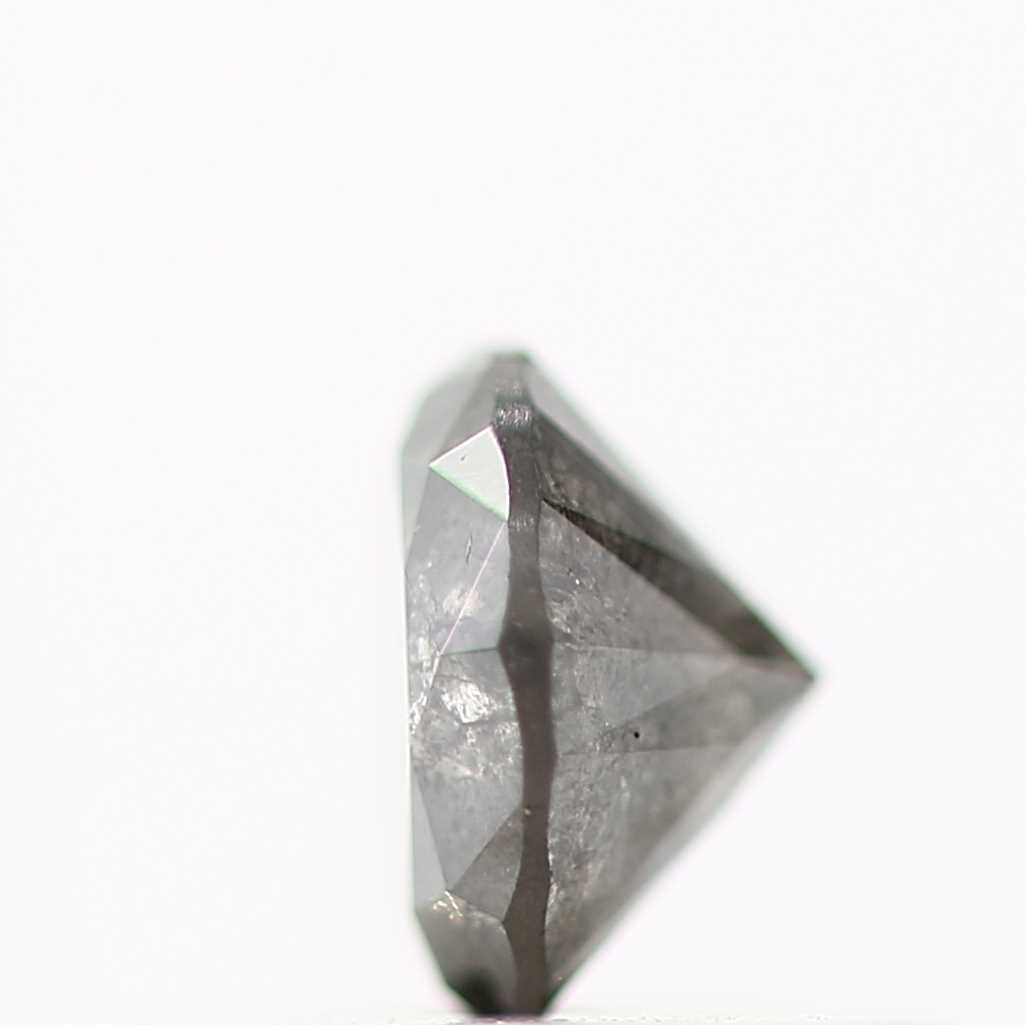 0.32 Carat Fancy Gray Diamond Round Salt and Pepper Diamond 4.3 MM - Blackdiamond