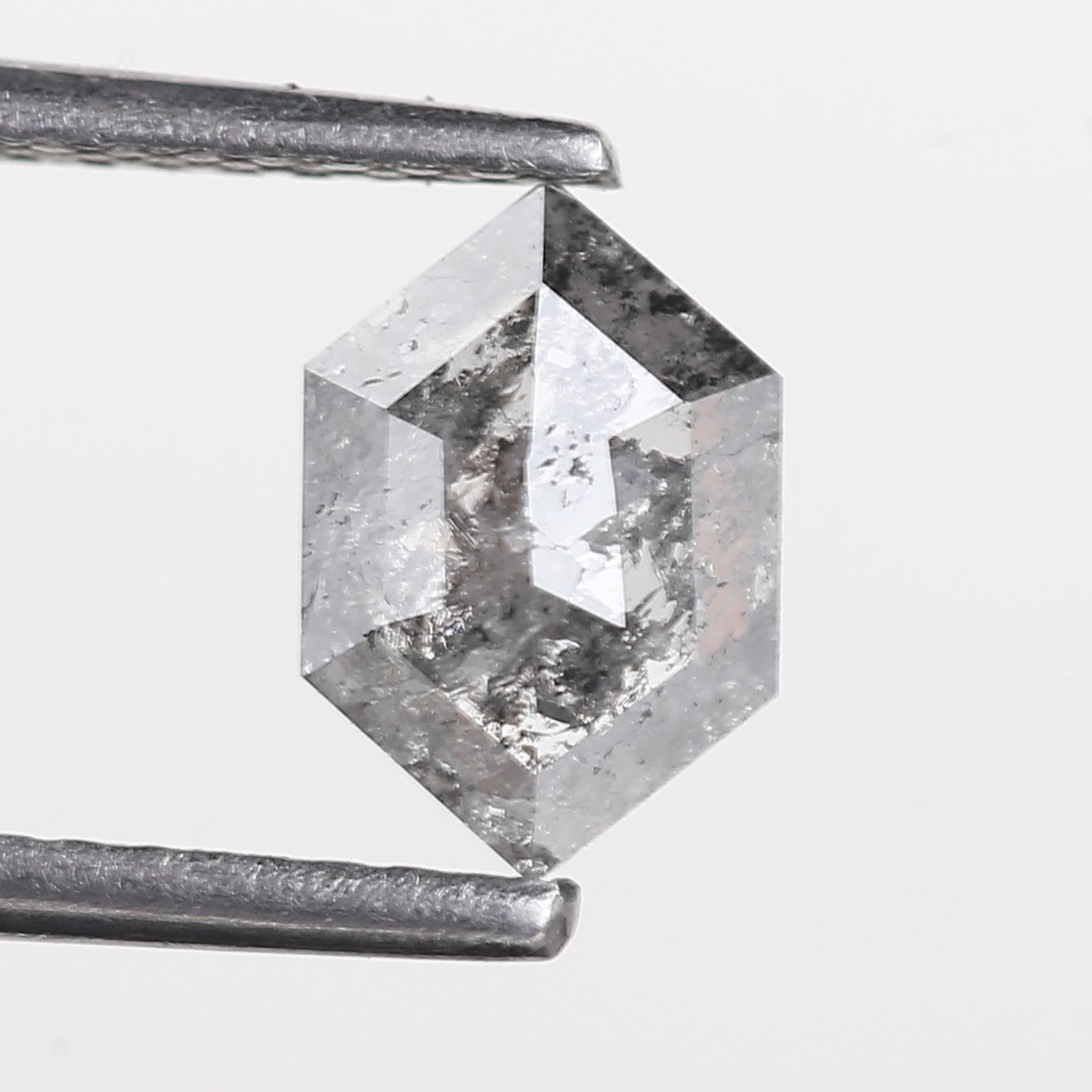0.73 Carat Hexagon Salt Pepper Natural Grey diamonds For Sale 7.64 MM