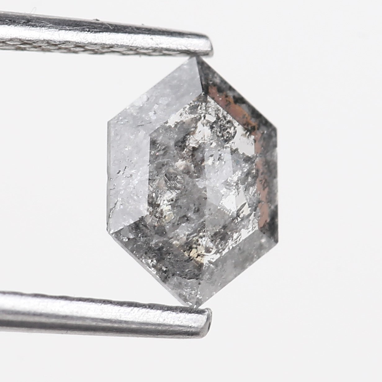 0.73 Carat Hexagon Salt Pepper Natural Grey diamonds For Sale 7.64 MM