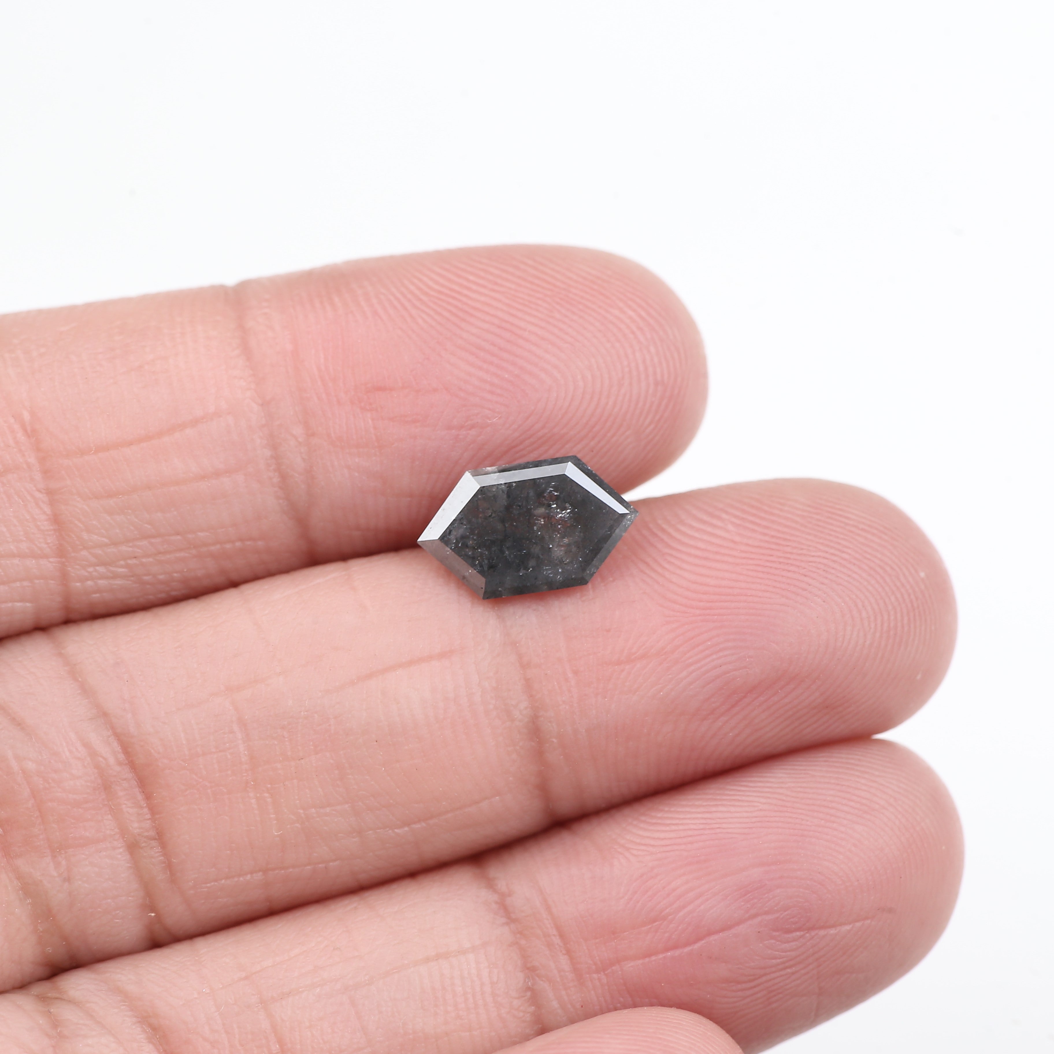 1.57 Carat Salt Pepper Diamond For Hexagon Diamond Rings 11.20 MM