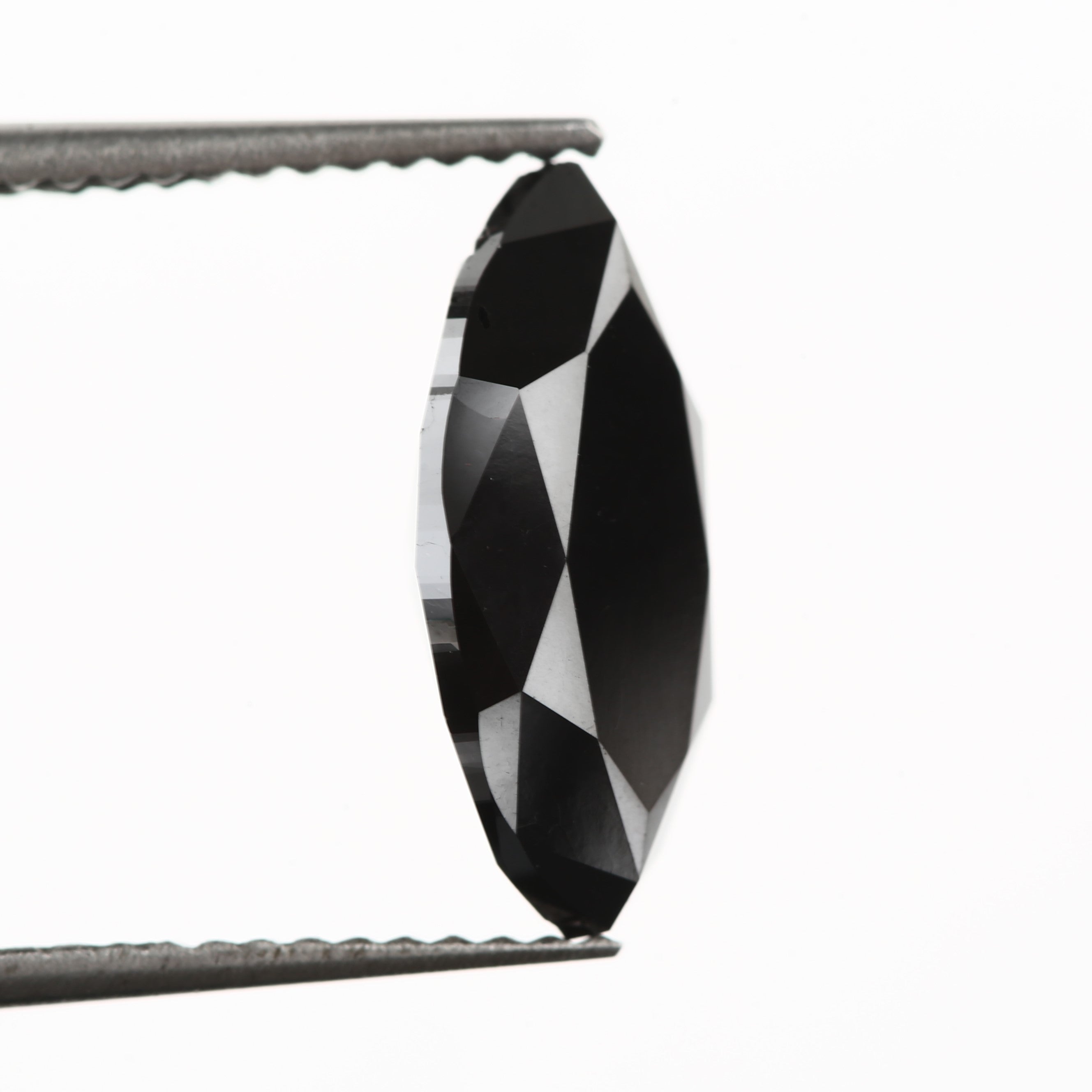 black loose diamond marquise