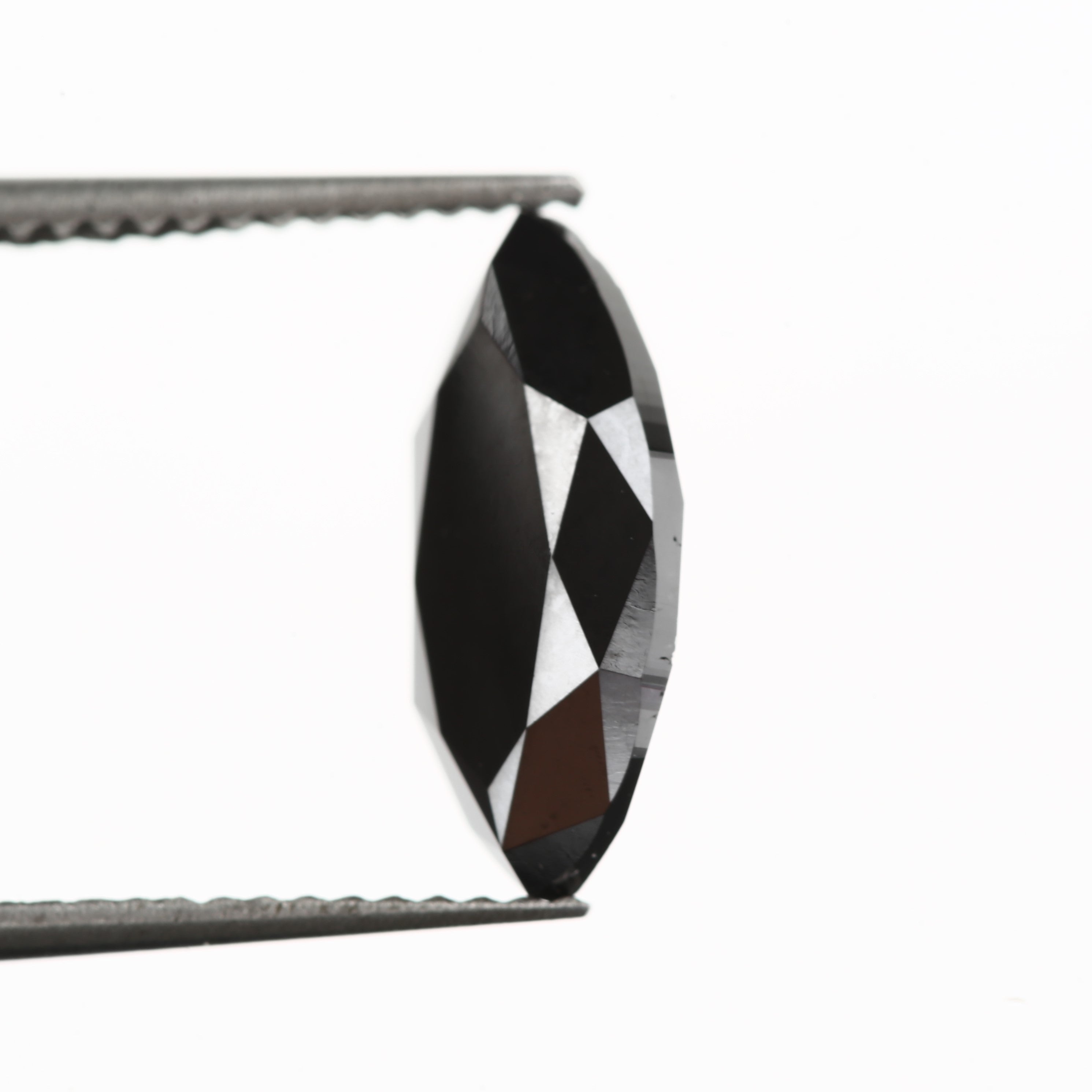 black loose diamond marquise