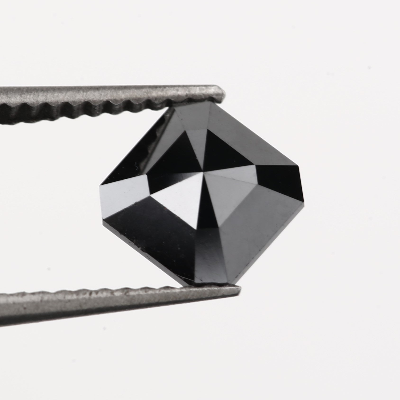asscher cut black diamond aaa