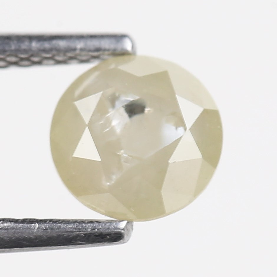 0.87 Carat Natural Round Shape Icy Salt and Pepper Diamond 5.81 MM