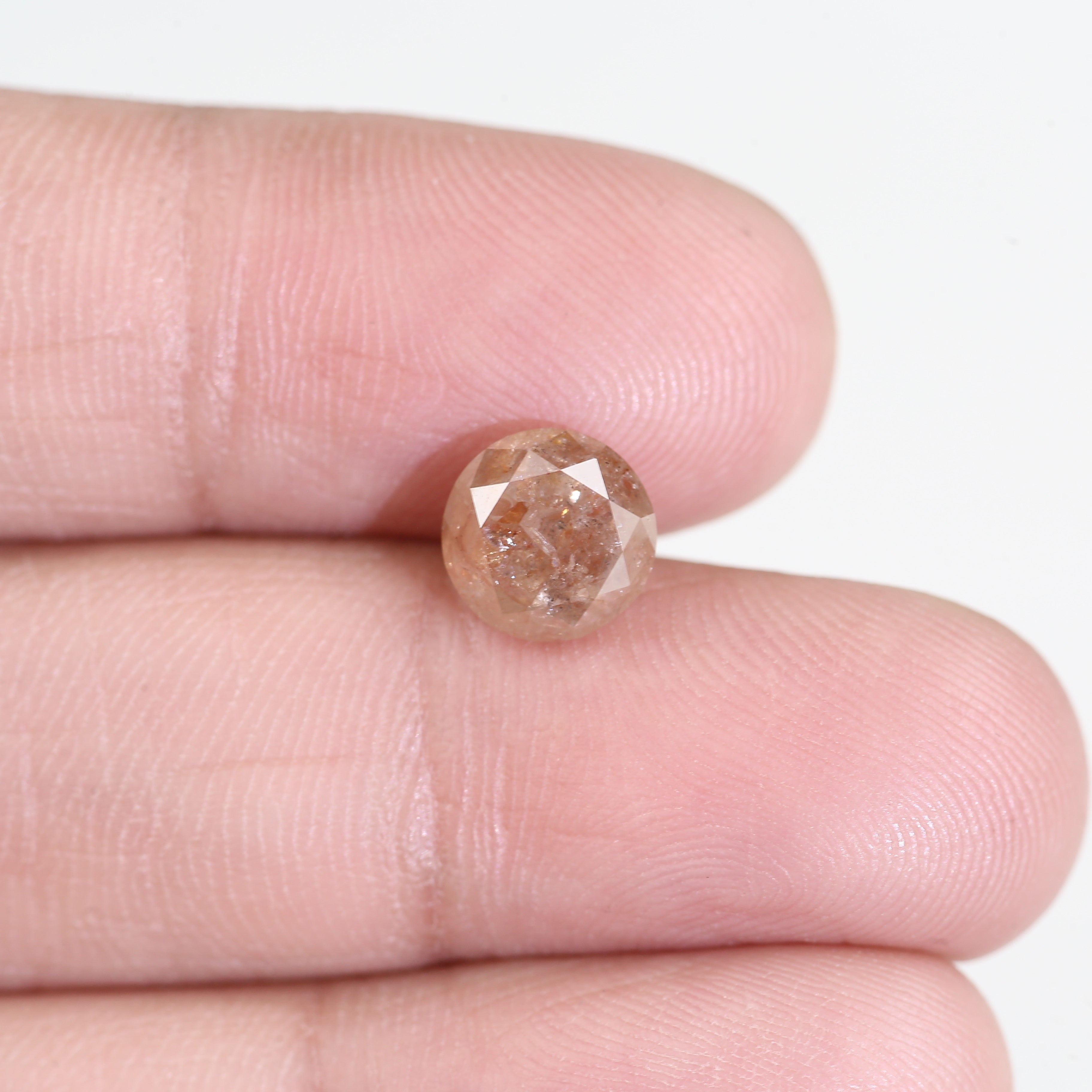 2.31 Carat Natural Orange Round Brilliant Diamond 7.46 MM