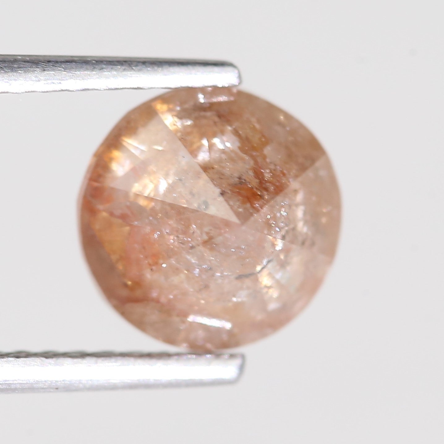 2.31 Carat Natural Orange Round Brilliant Diamond 7.46 MM