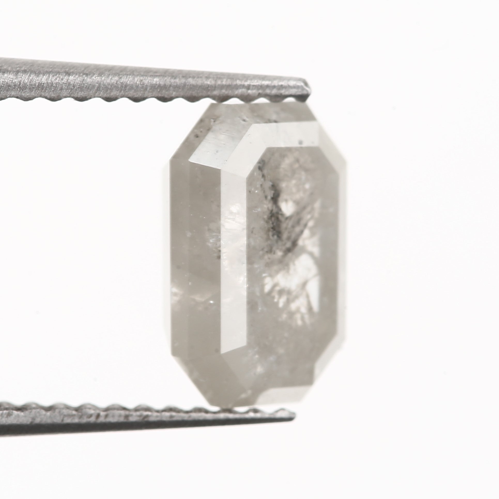 salt and pepper diamond natural