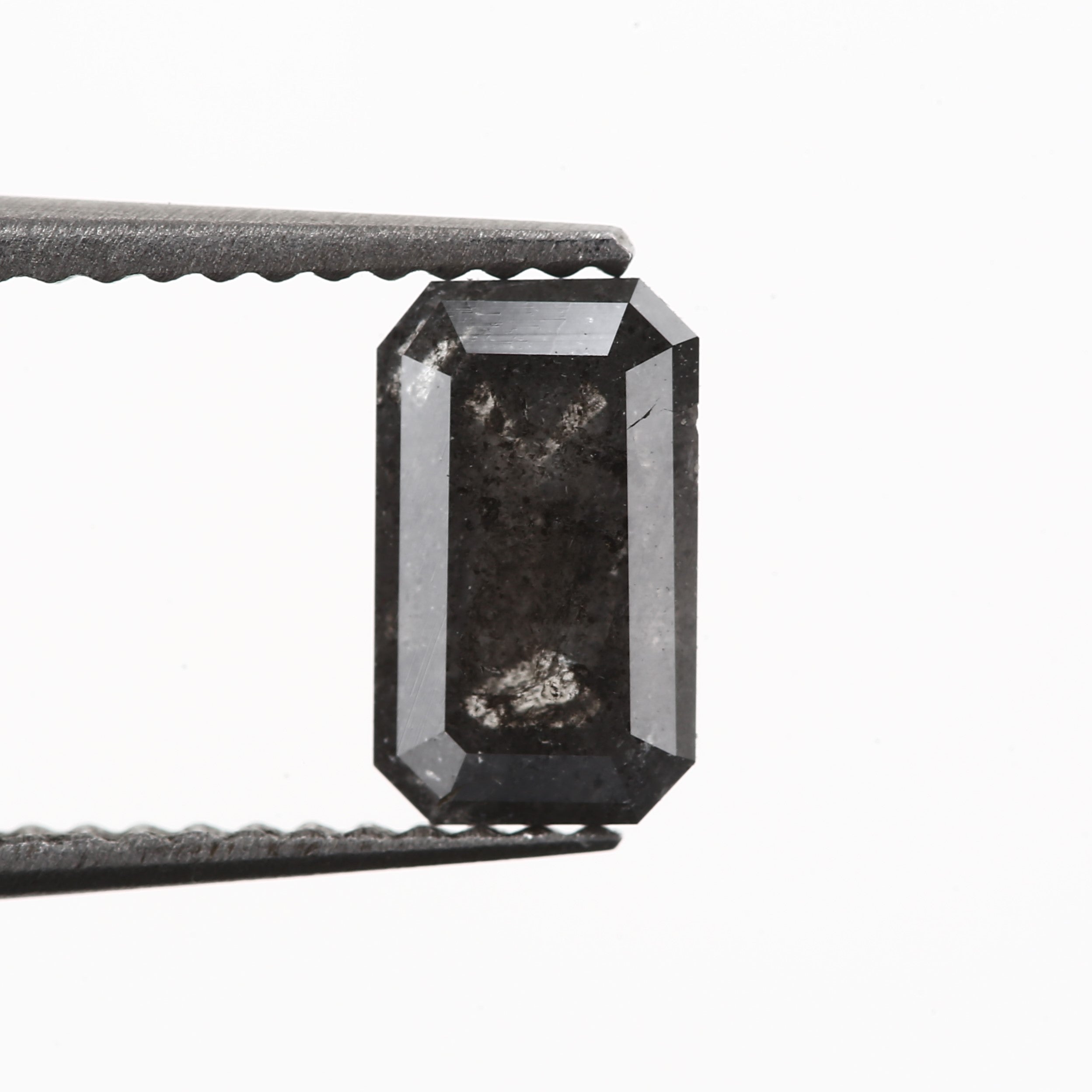 salt and pepper diamond