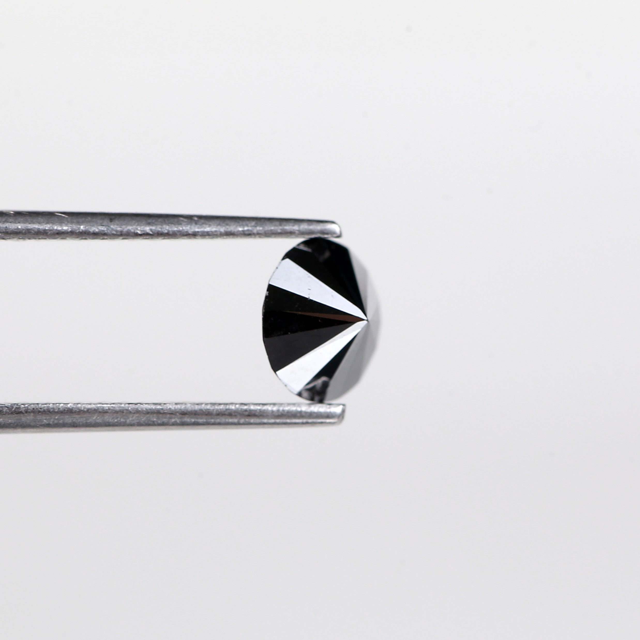 0.91 Carat Natural Round Cut Black Loose Diamond