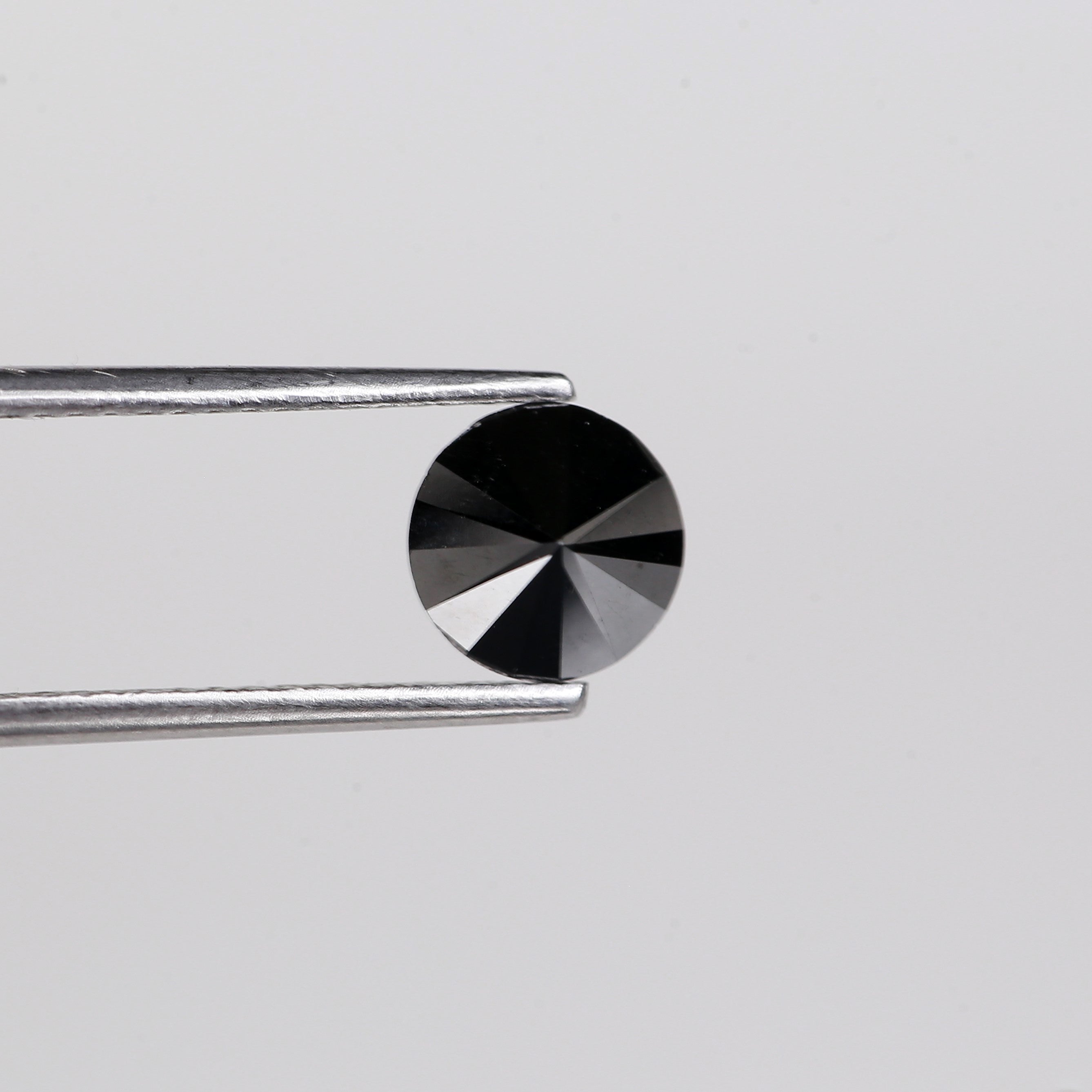 0.91 Carat Natural Round Cut Black Loose Diamond