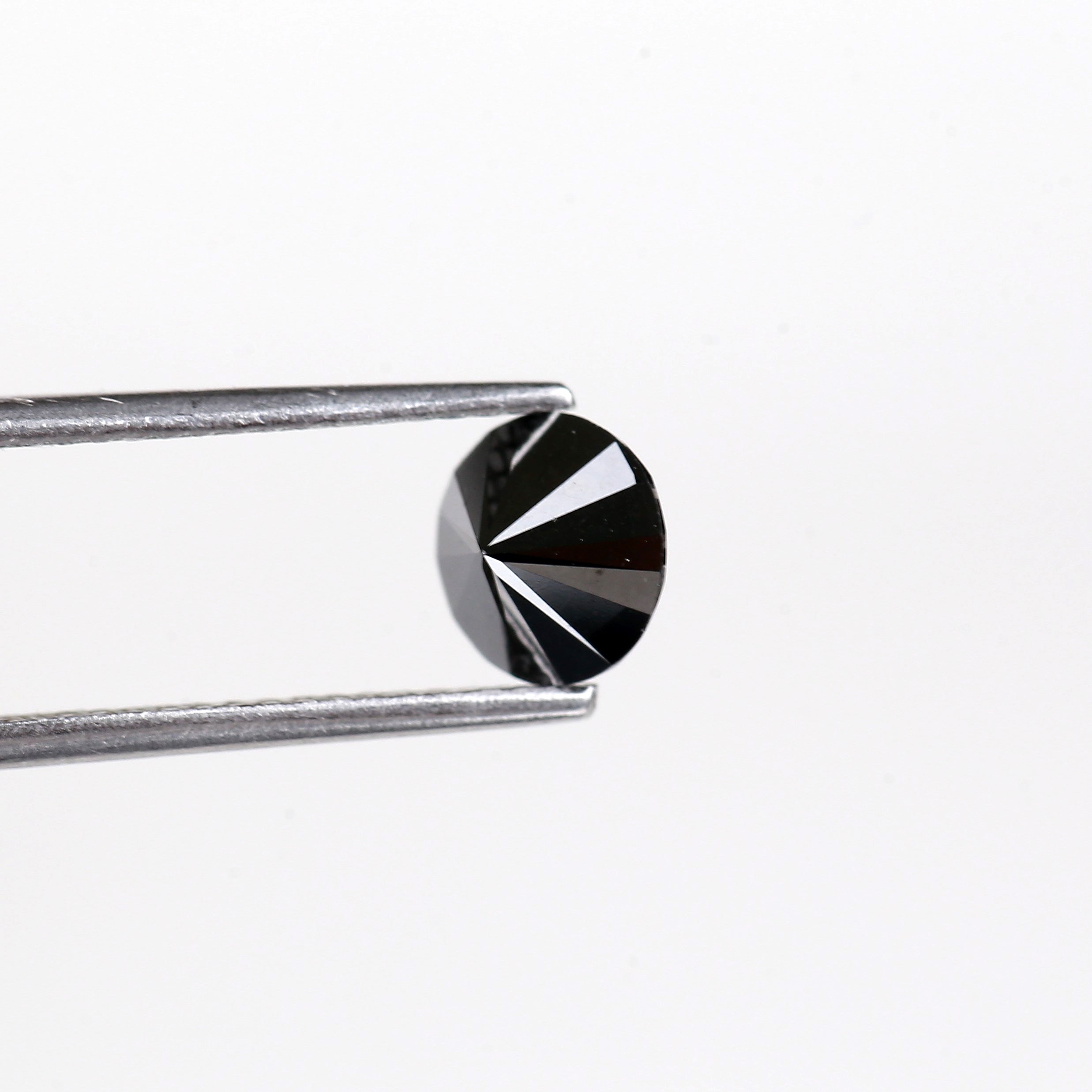 0.91 Carat Natural Round Cut Black Loose Diamond