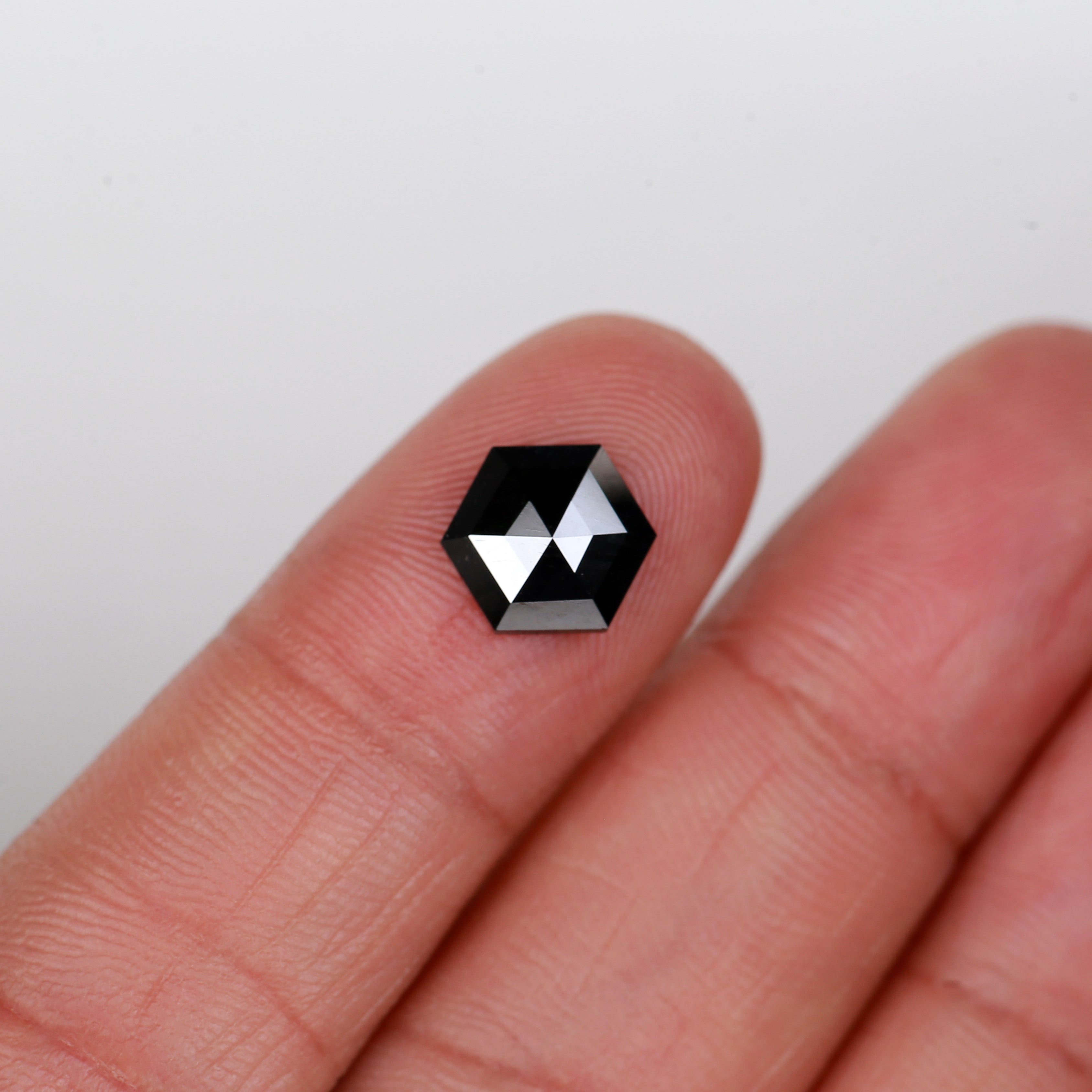1.52 Carat Natural Hexagon Shape Black Diamond 7.90 MM