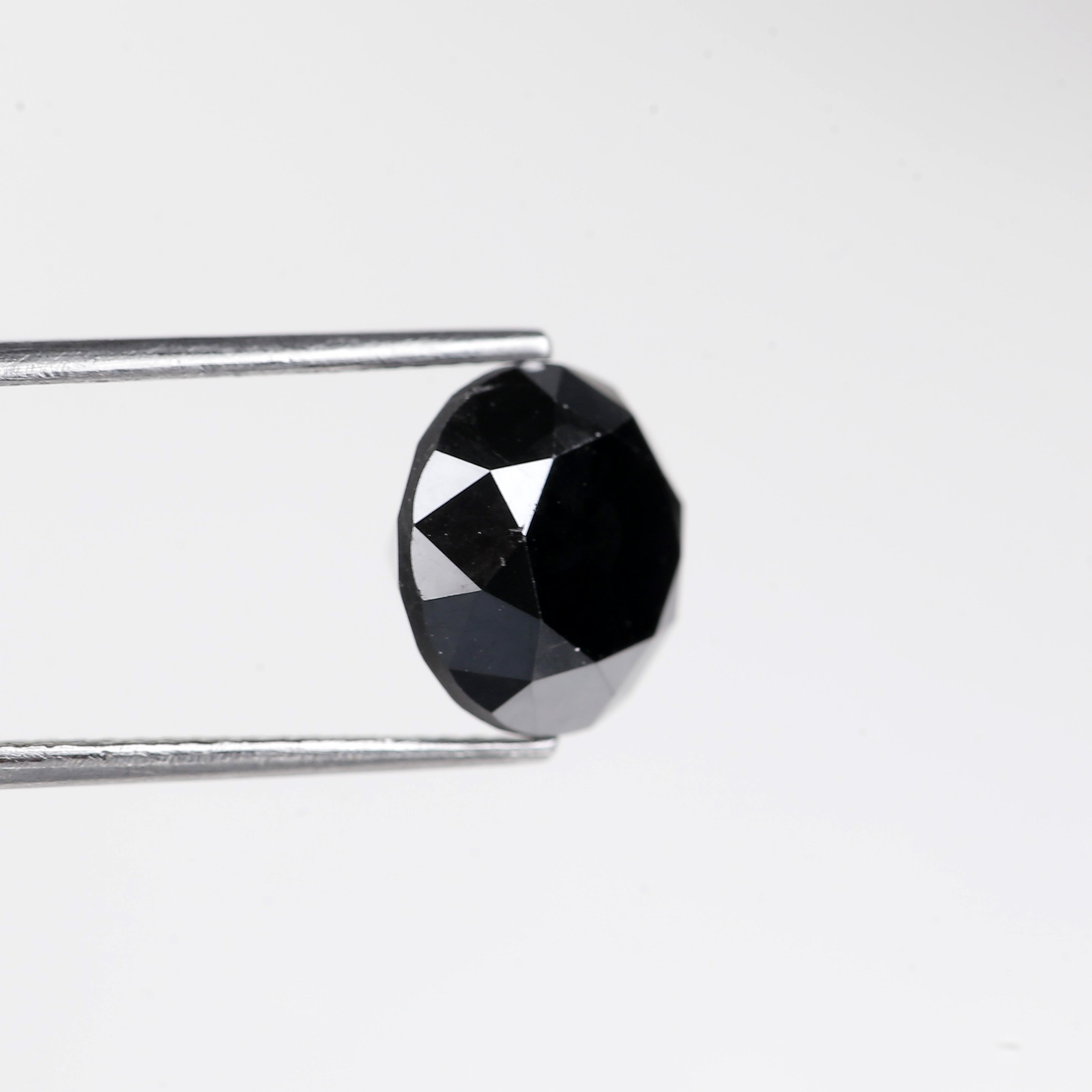 5.51 Carat Natural Round Cut Black Loose Diamond 10.20 MM