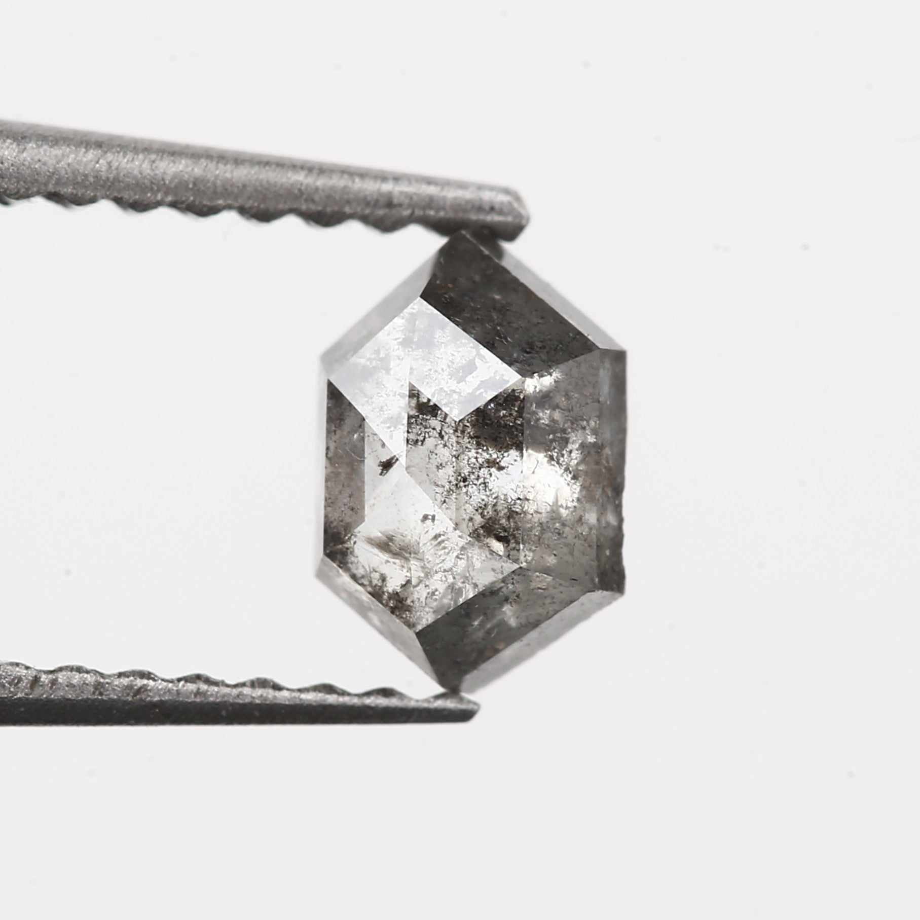 salt and pepper diamond