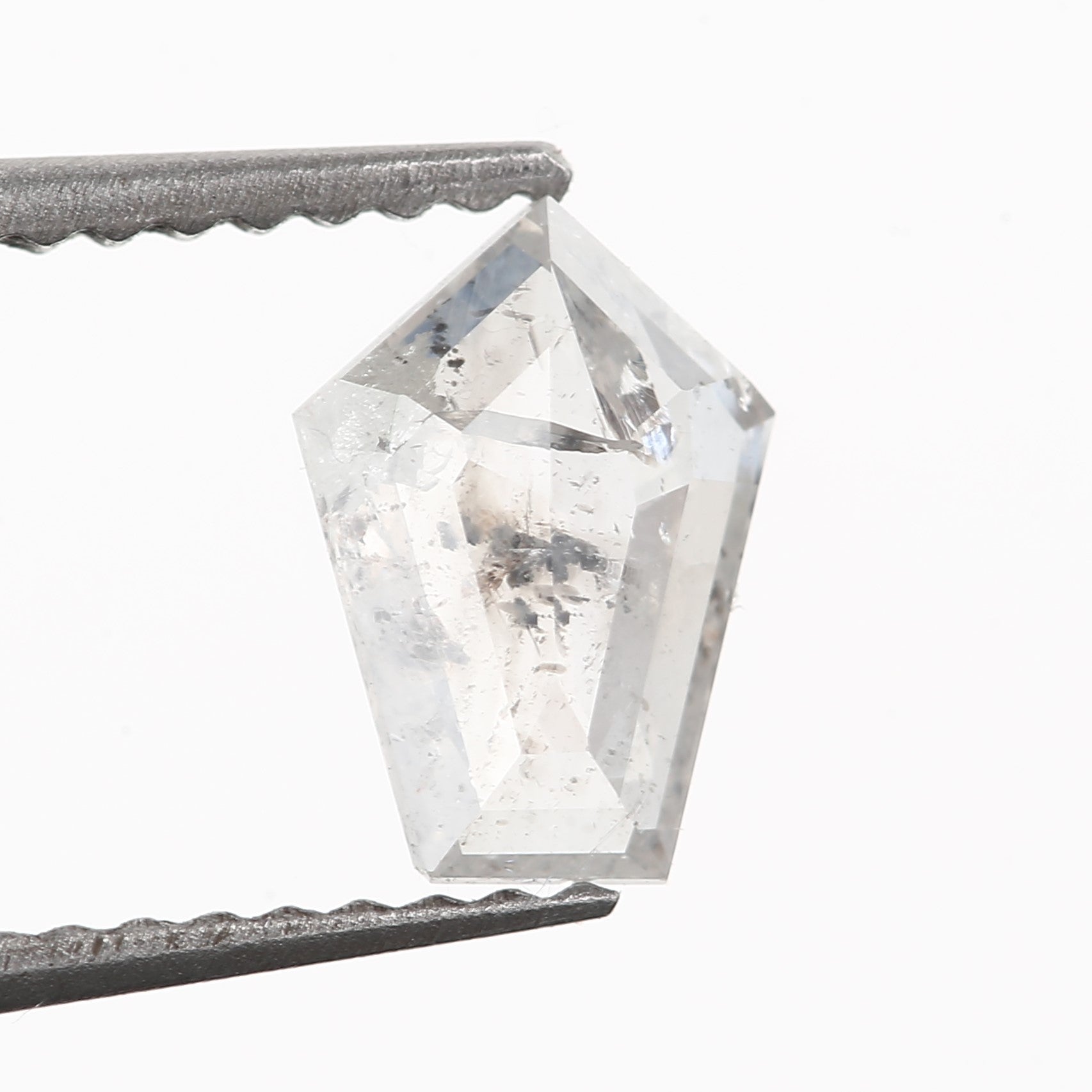 natural salt and pepper diamond kite