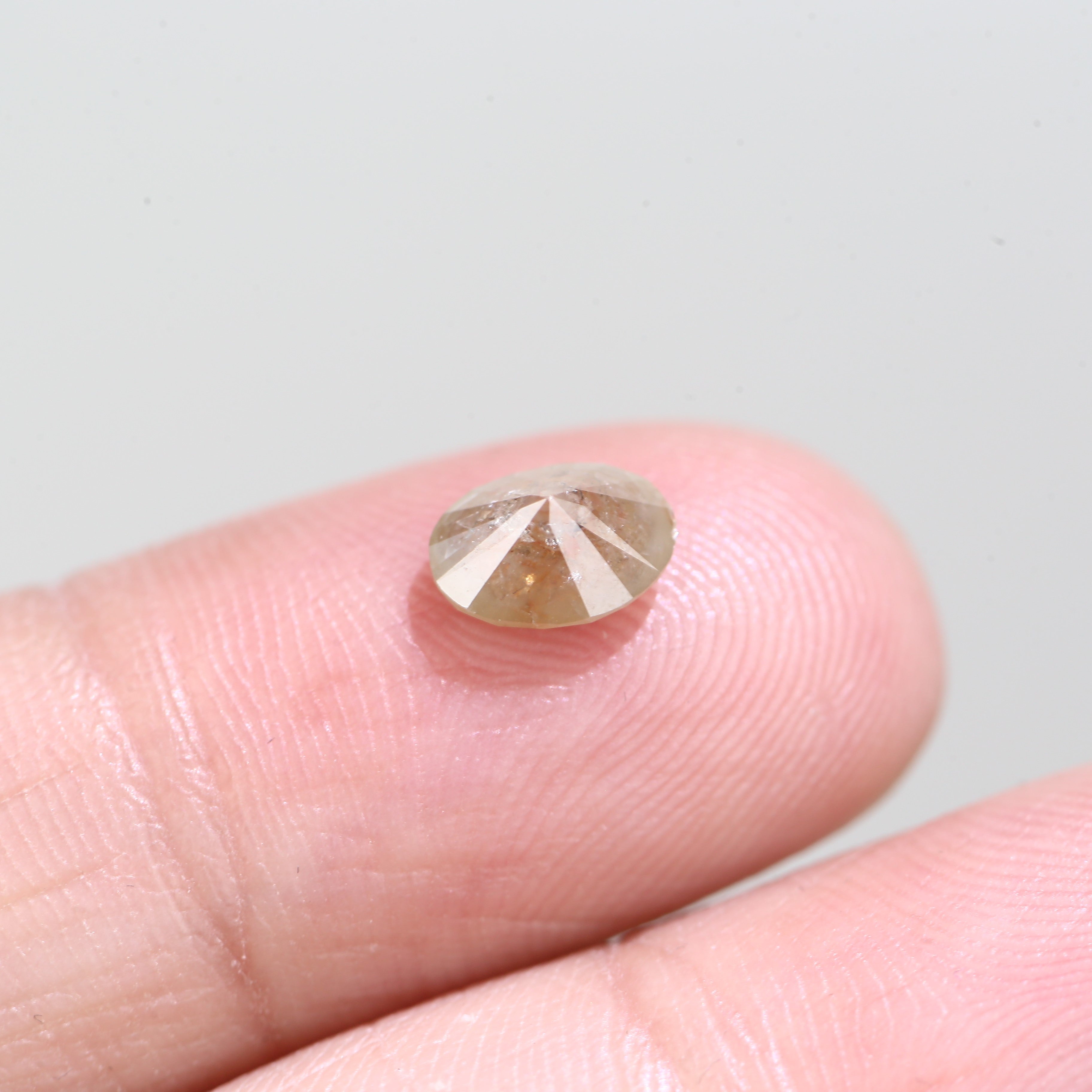 0.92 Carat Natural Oval Cut Brown Yellow Diamond 6.86 MM