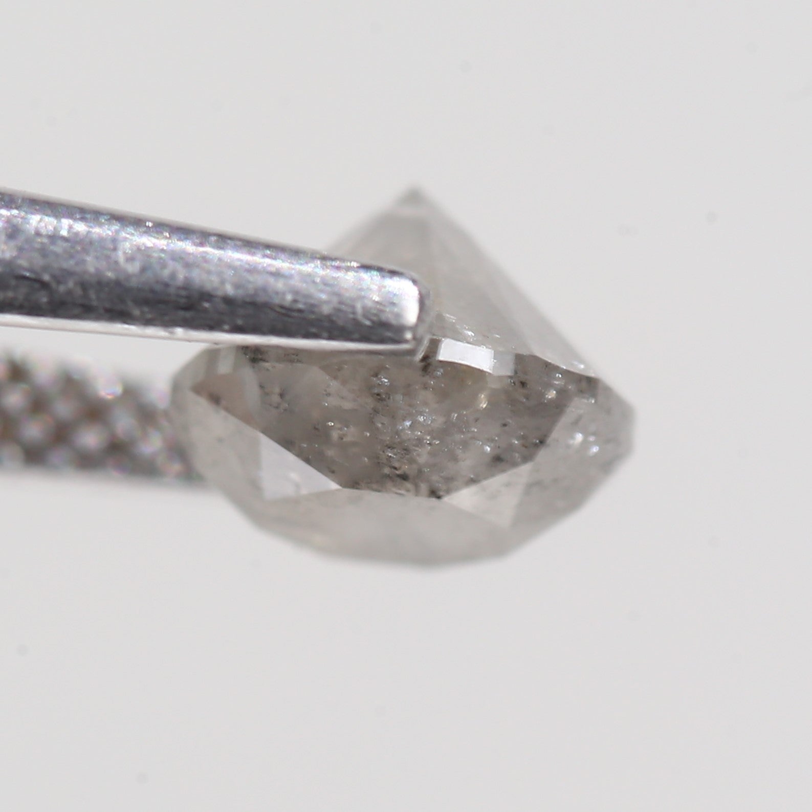 1.59 Carat Natural Round Cut Salt And Pepper Diamond 6.77 MM