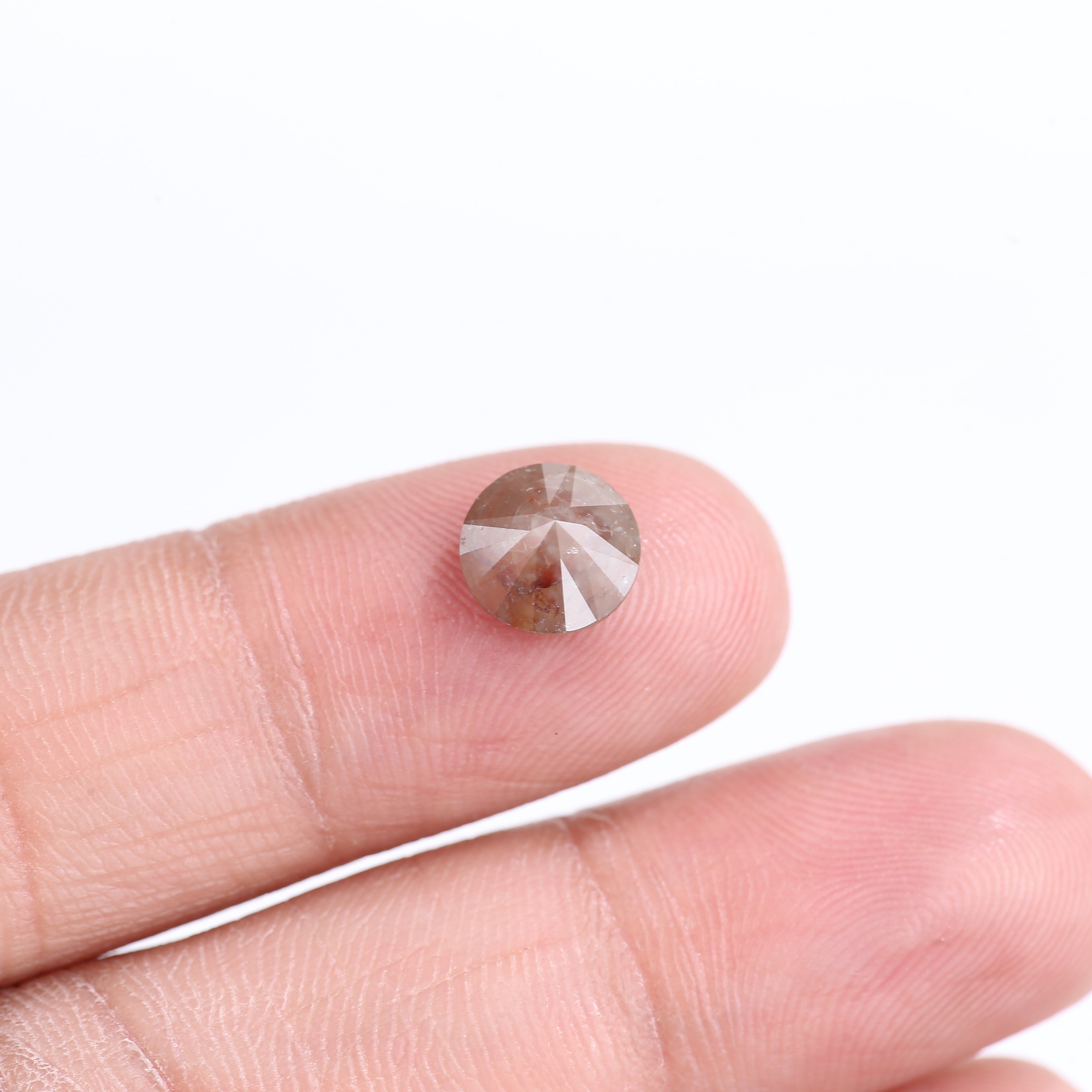 1.77 Carat Natural Red Round Cut Salt And Pepper Diamond 7.60 MM