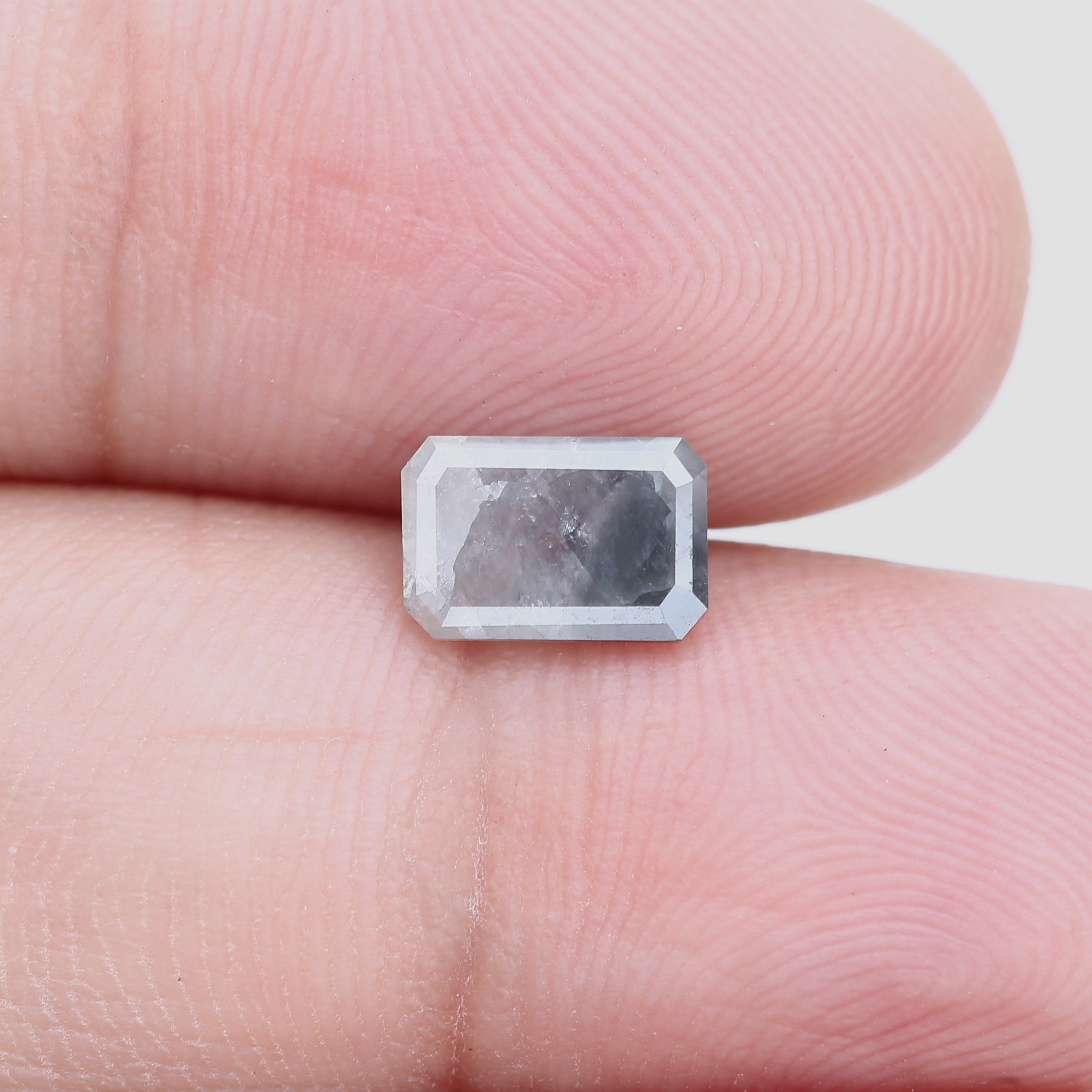 0.89 Carat 7.18 MM Rustic Gray Emerald Salt and Pepper Diamond - Blackdiamond