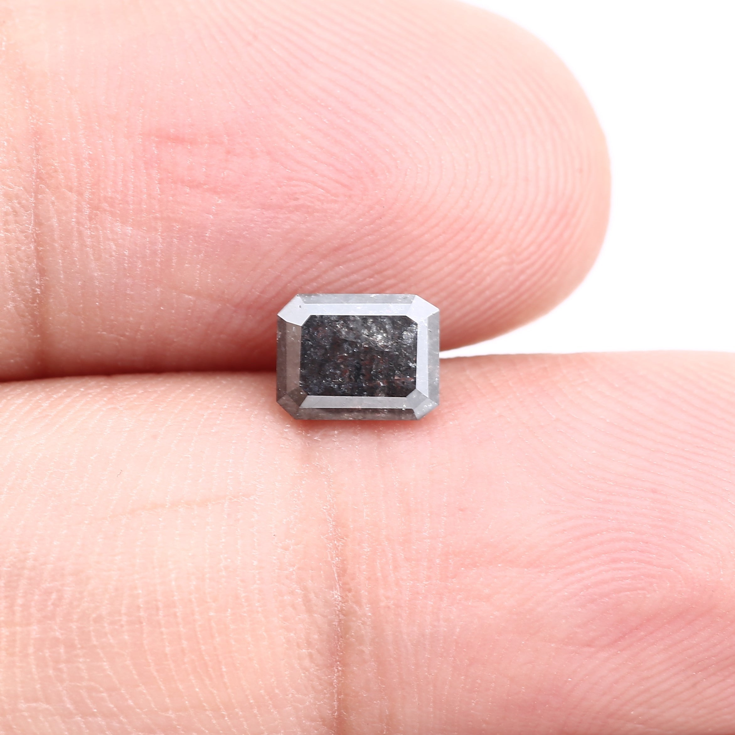 0.77 Carat 5.88 MM Natural Loose Gray Emerald Salt and Pepper Diamond - Blackdiamond