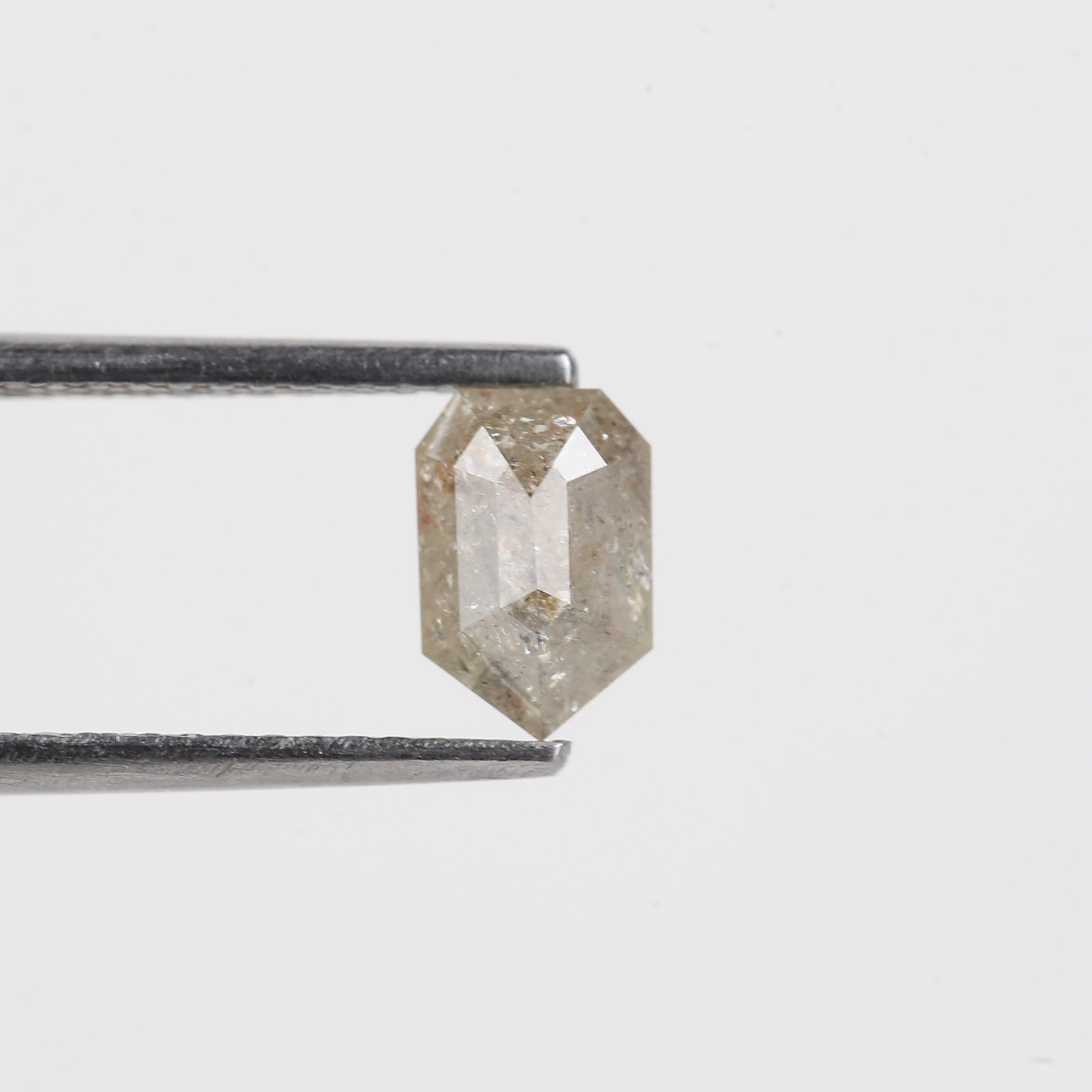 0.86 Carat Bullet Cut Diamond Salt And Pepper Natural Diamond 6.91 MM