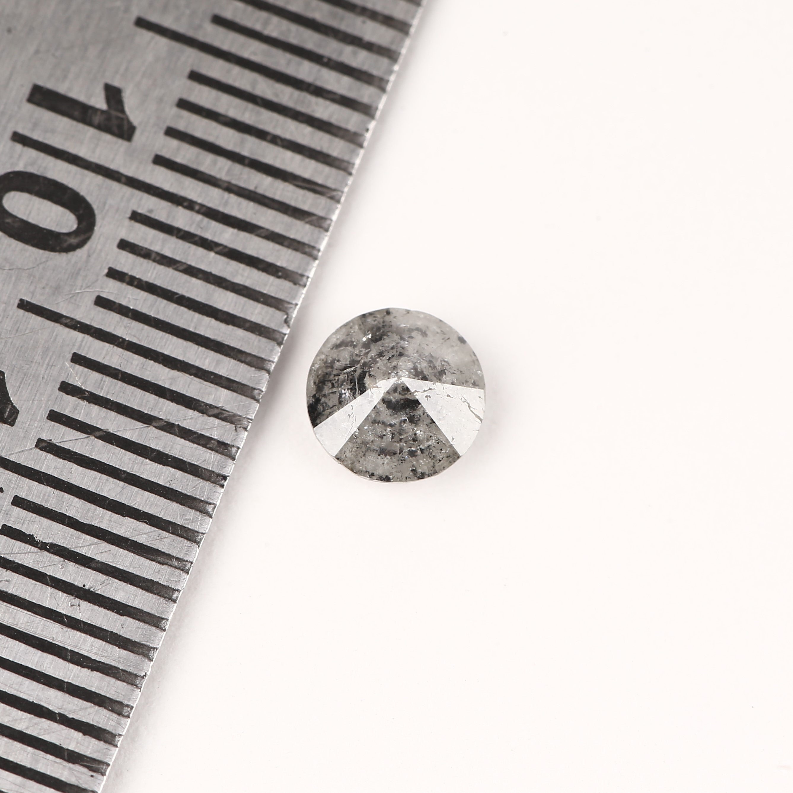 0.84ct Round Natural Fancy Gray Salt and Pepper Diamond 5.7 MM