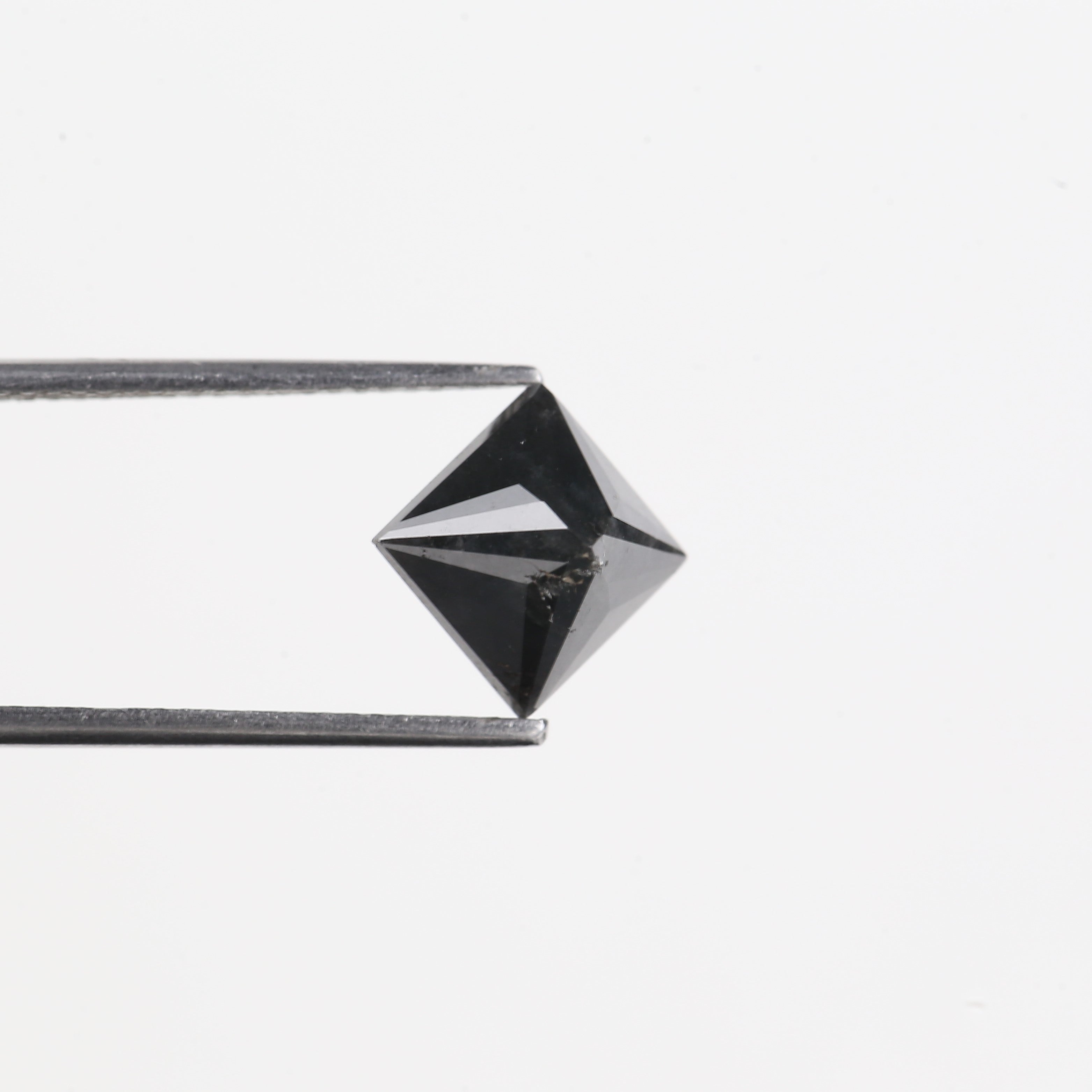 2.90 Carat Natural Black Princess Cut Diamond Black Loose Diamond 7.59 MM