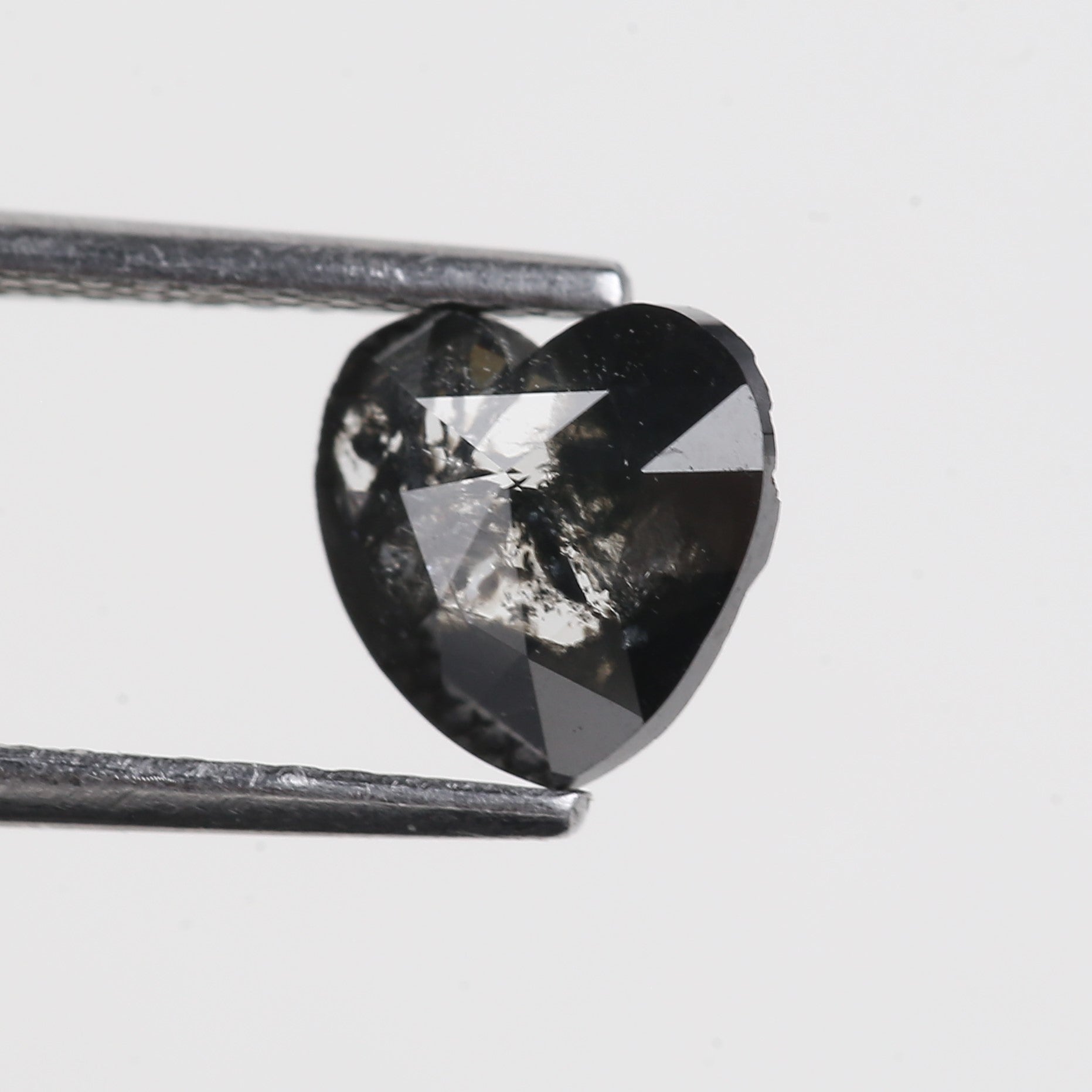 0.91 Carat Natural Black Loose Heart Shaped Salt And Pepper Diamond 7.10 MM
