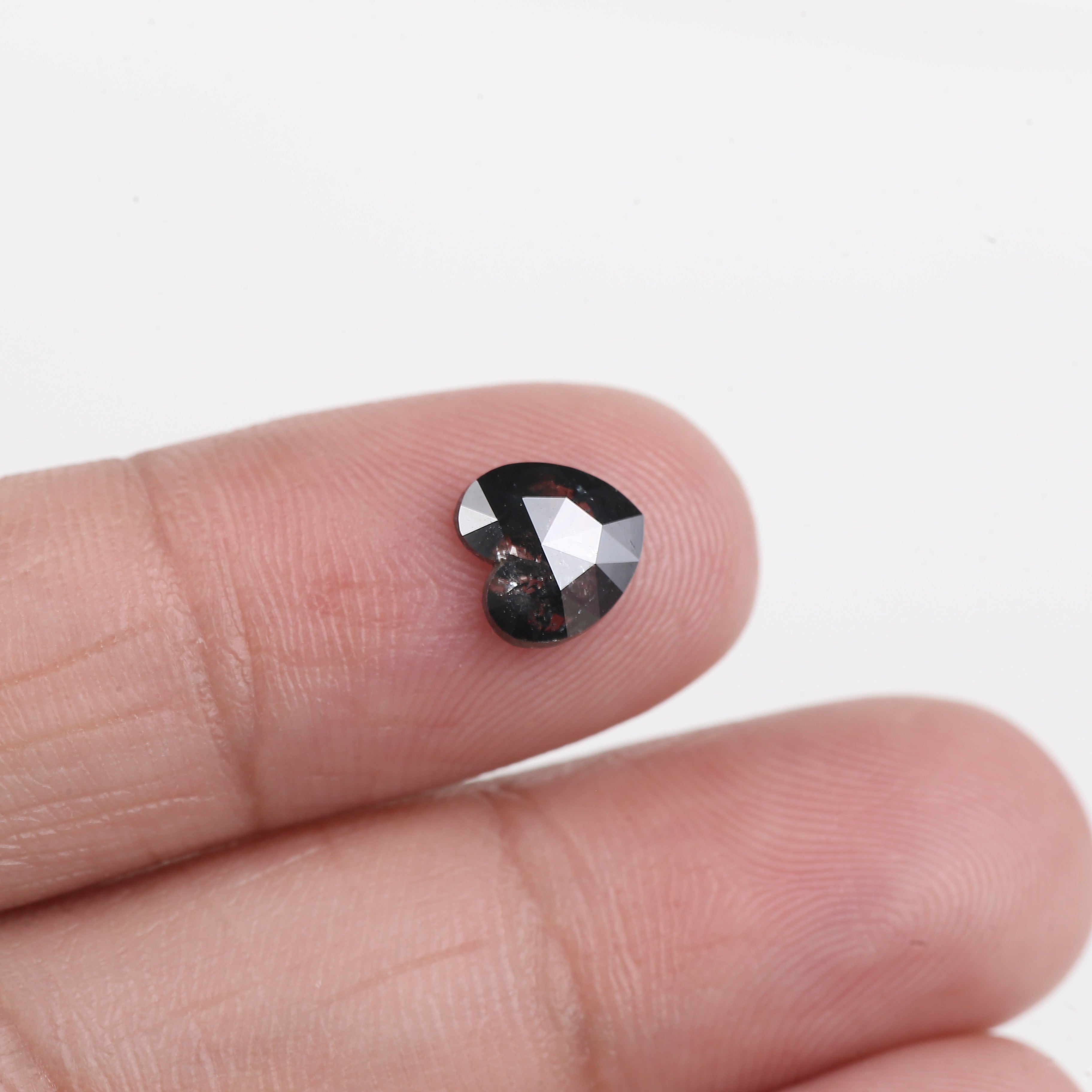 0.91 Carat Natural Black Loose Heart Shaped Salt And Pepper Diamond 7.10 MM