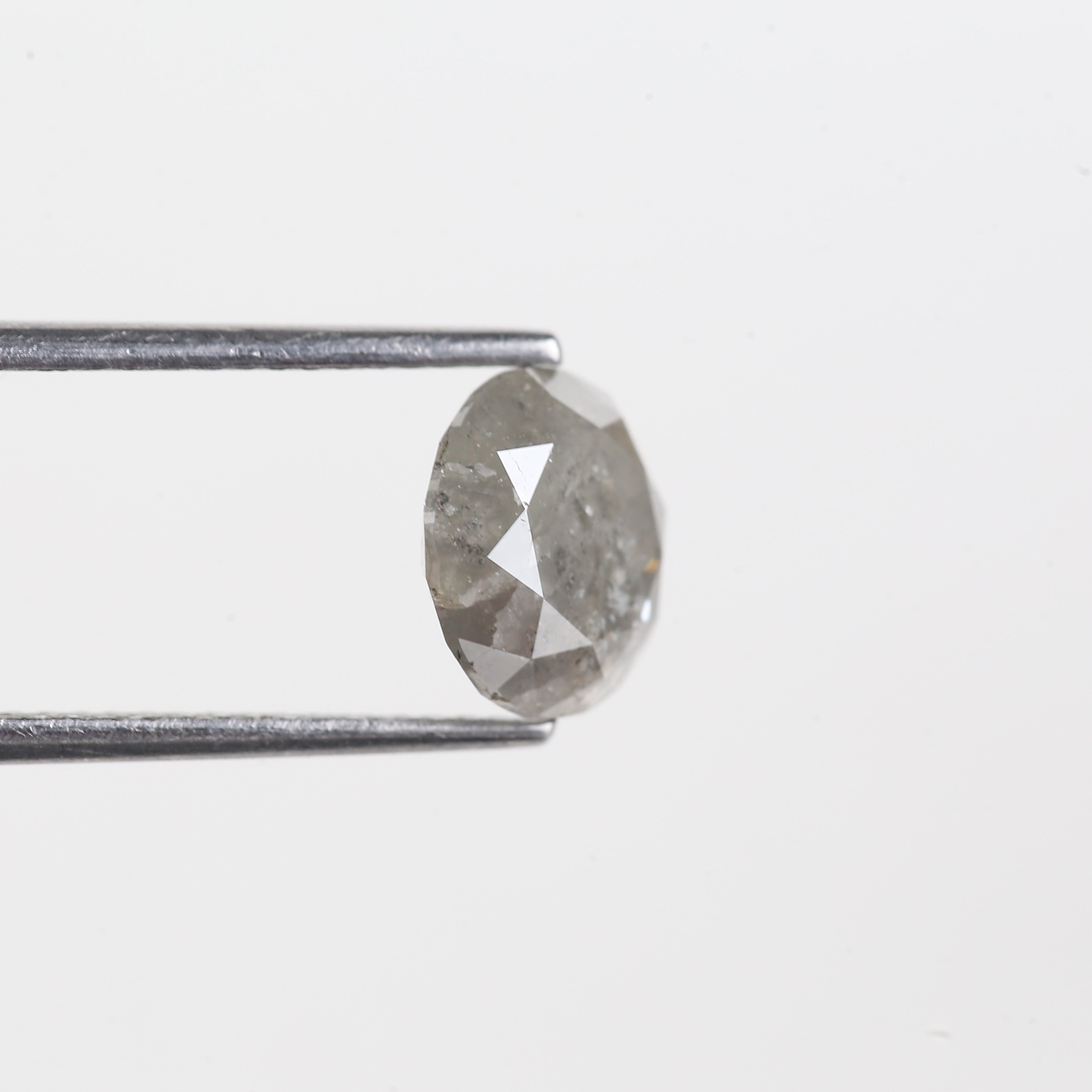 2.57 Carat Natural Grey Round Salt And Pepper Diamond 8.41 MM