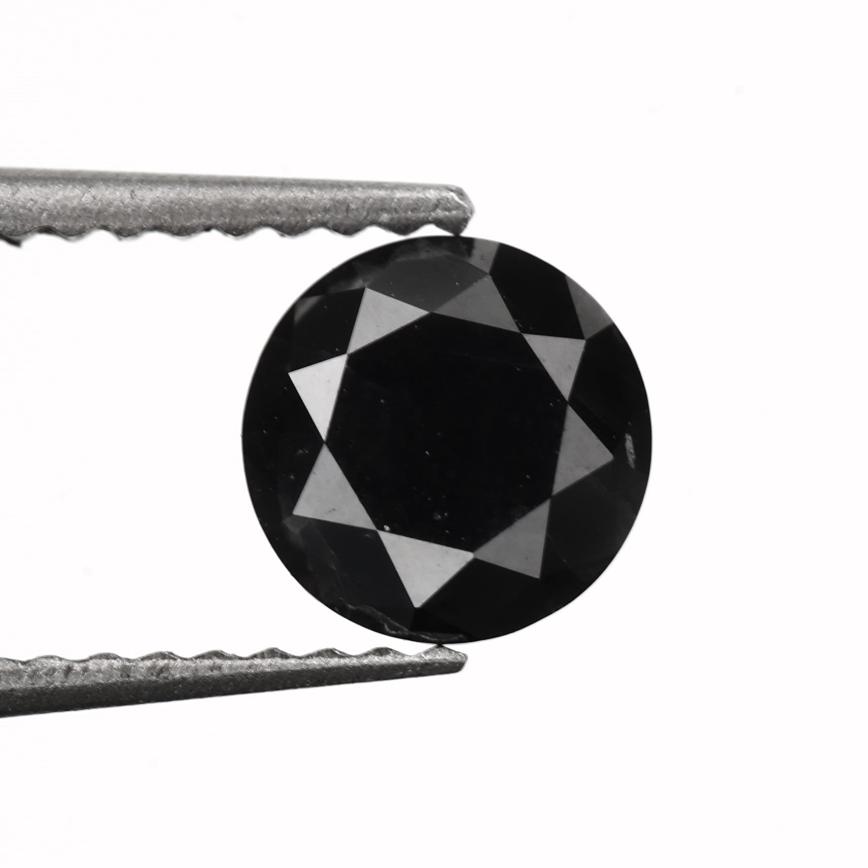 round jet black diamond