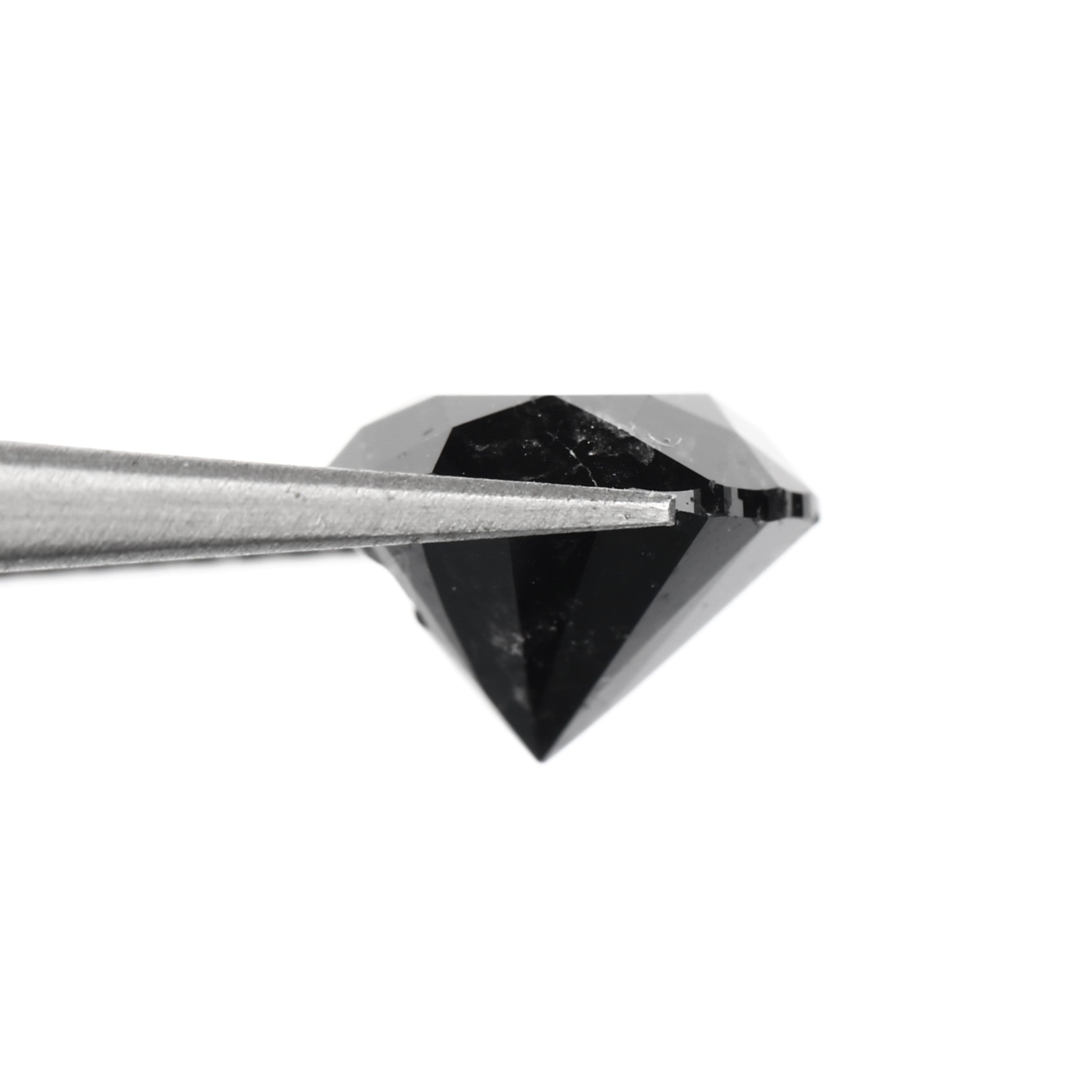 solitaire round cut black diamond