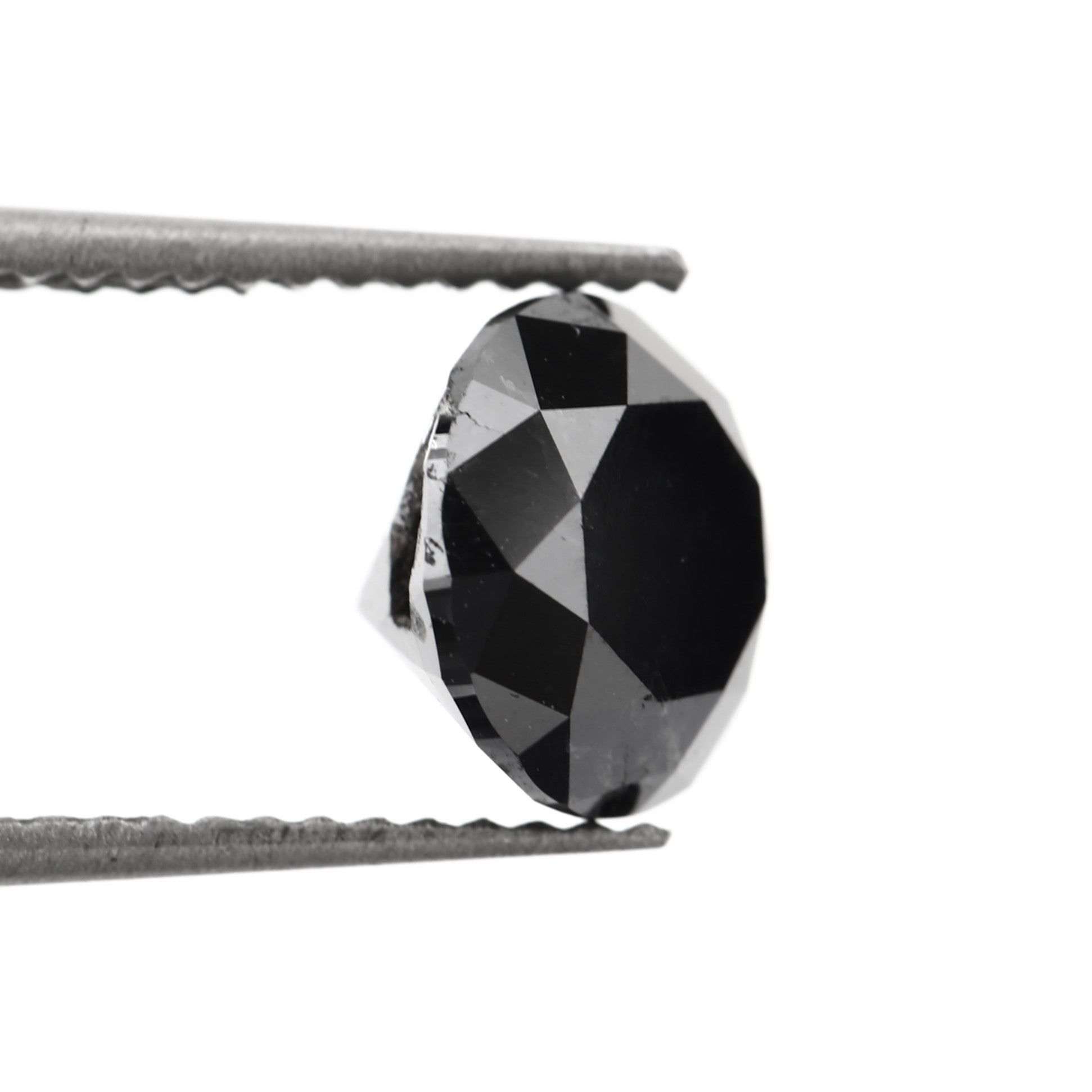 round cut fancy black diamond