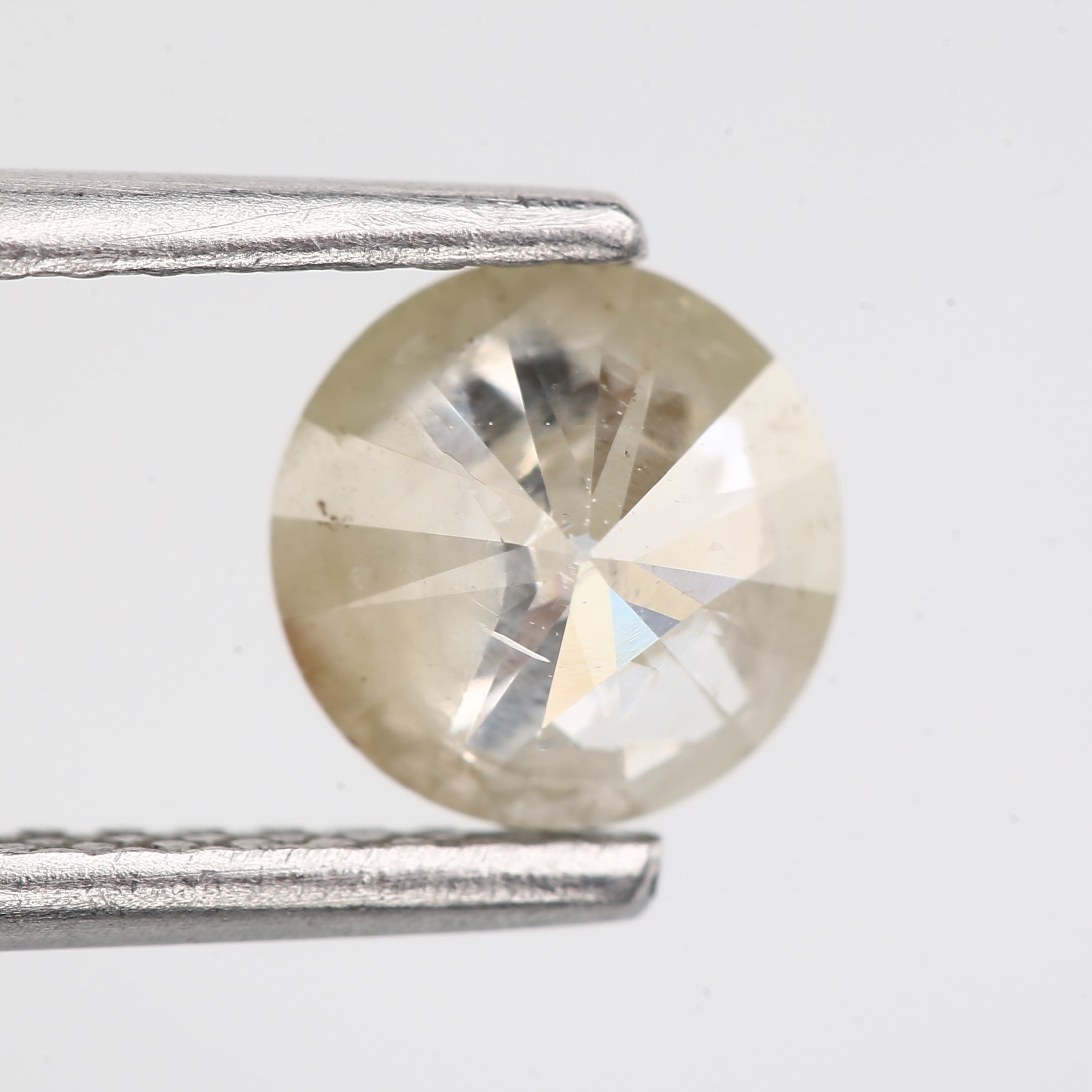0.76 Carat Natural White Gray Round Salt and Pepper Diamond 5.75 MM - Blackdiamond