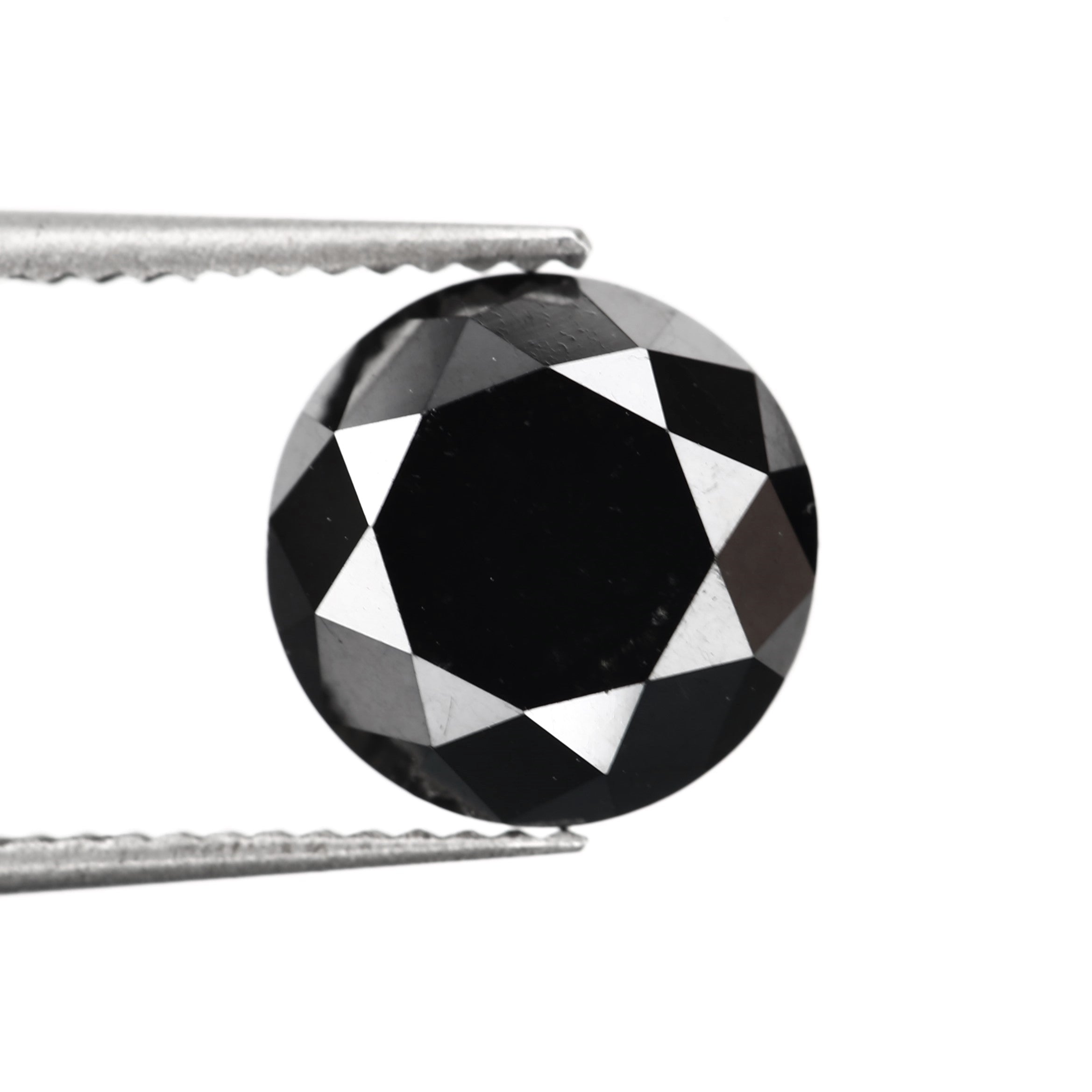 round brilliant cut black