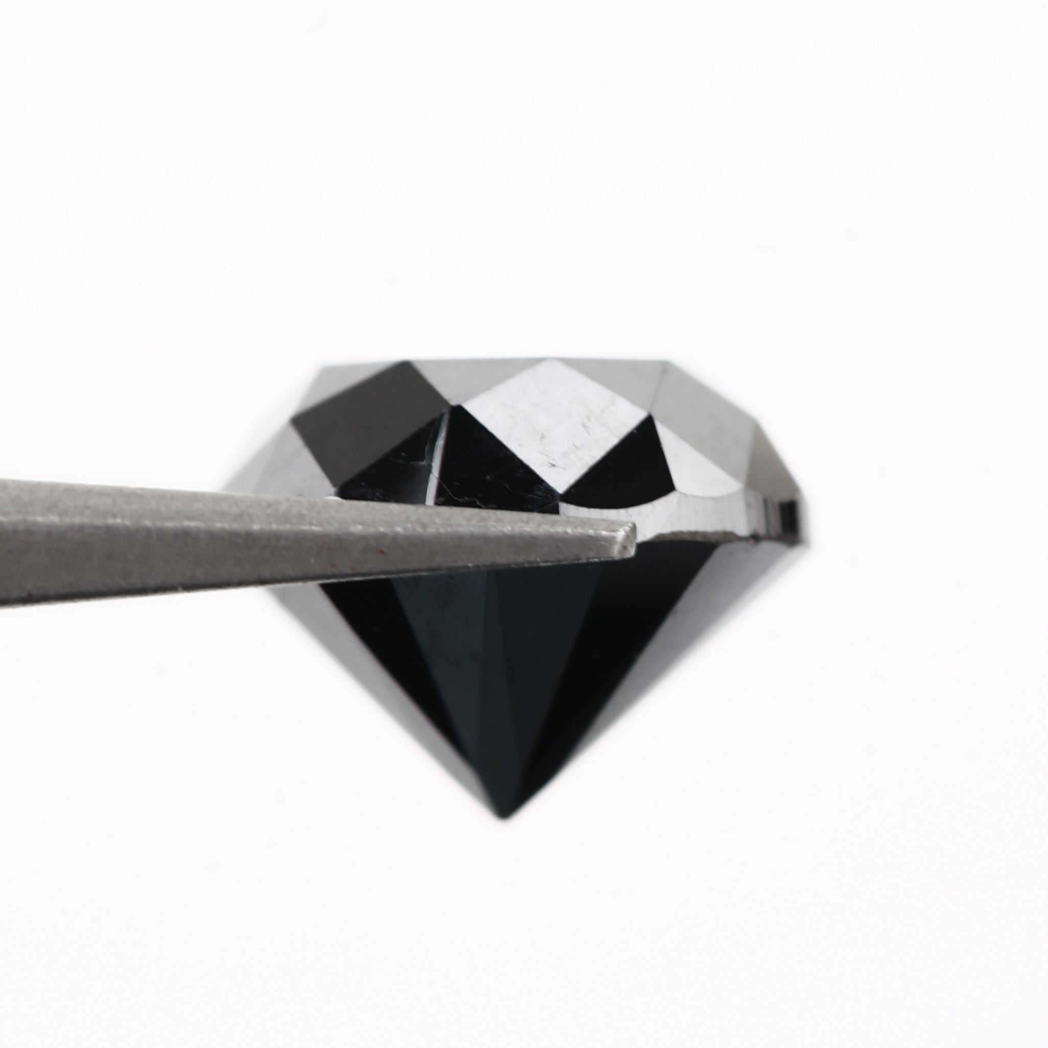 black loose diamond round
