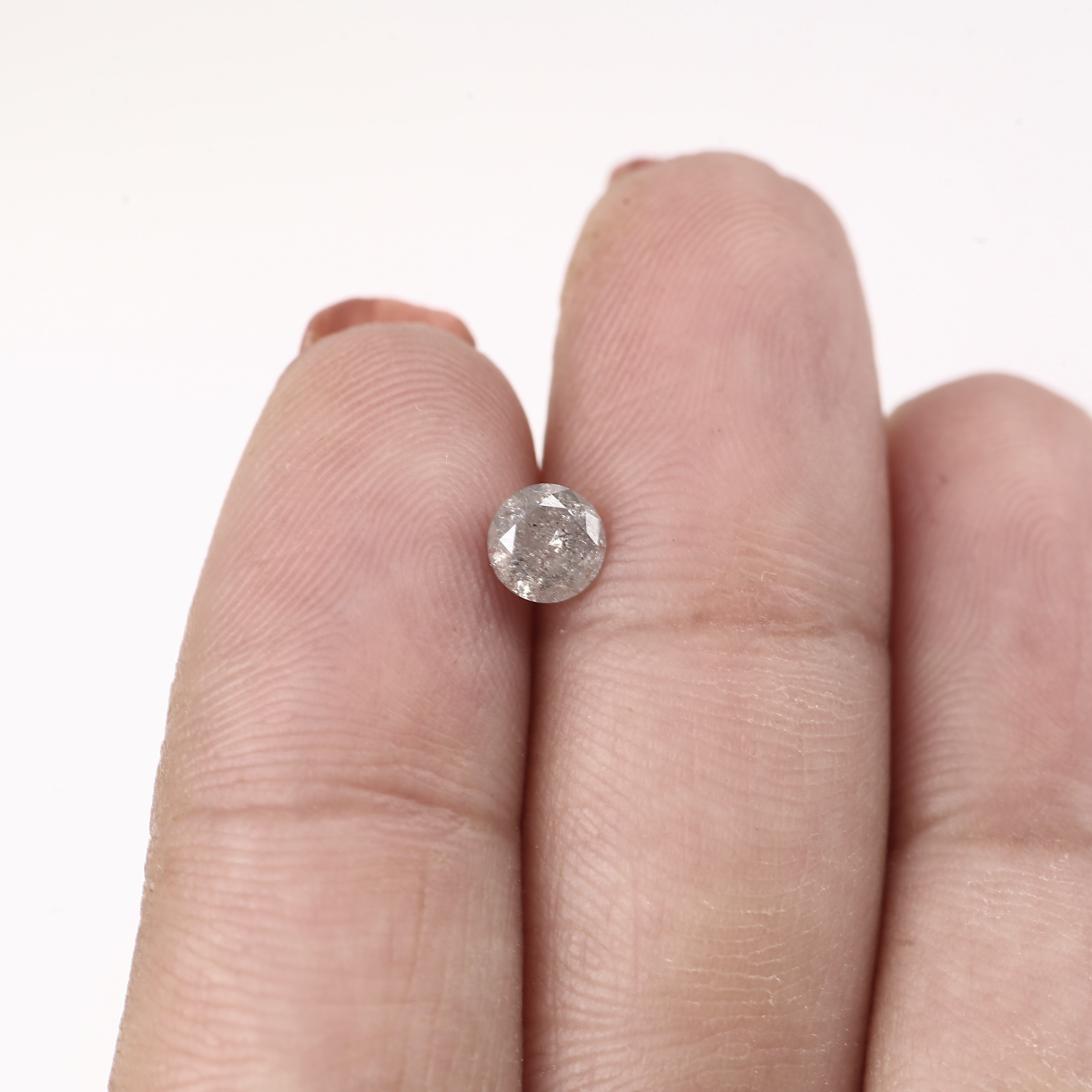 SALT-AND-PEPPER-DIAMOND-BLACK-DIAMOND-ONL-06