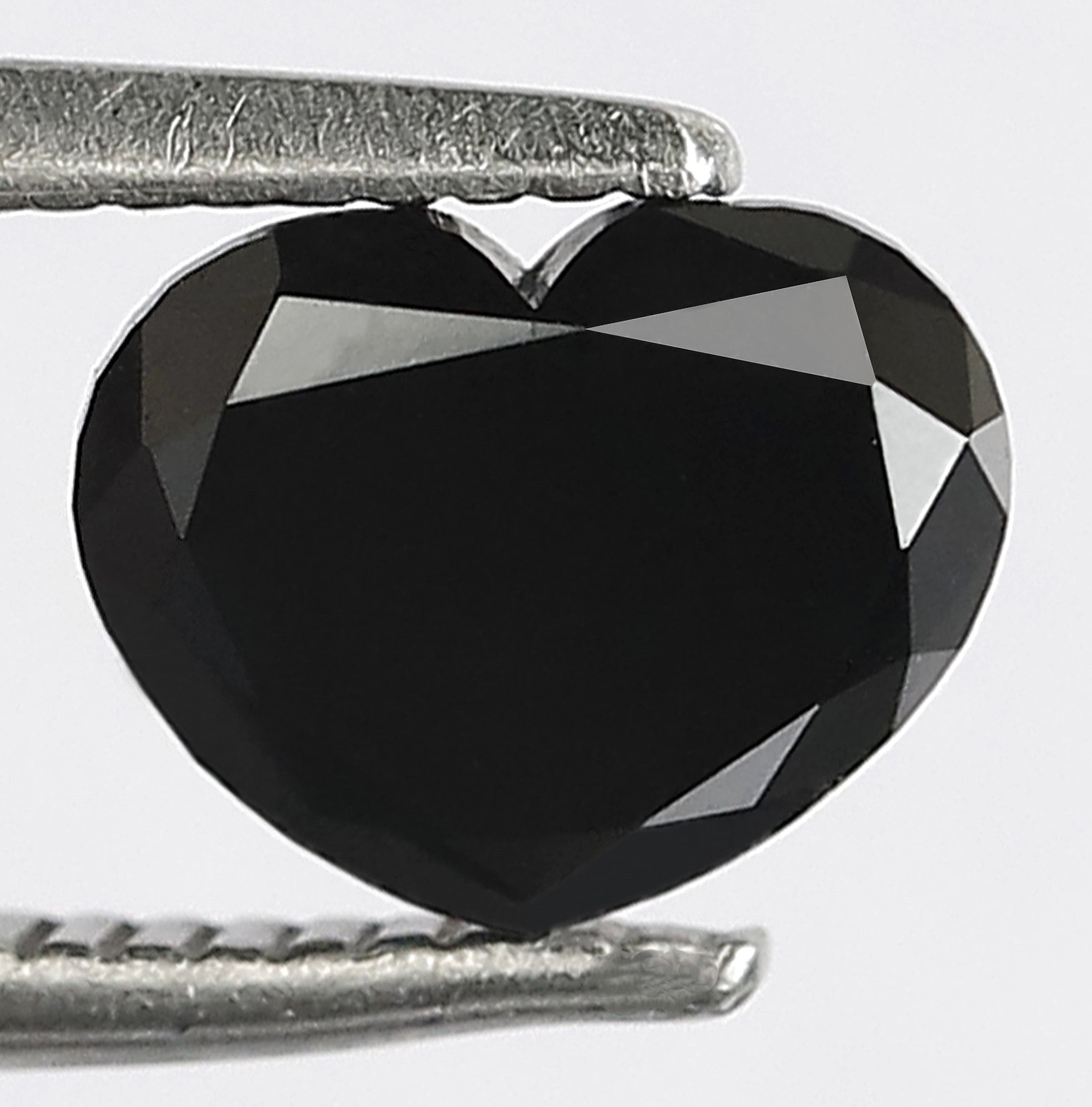 0.86 Carat Heart Shape Black Loose Diamond 5 MM Heated Black Color Diamond For Pendant - Blackdiamond