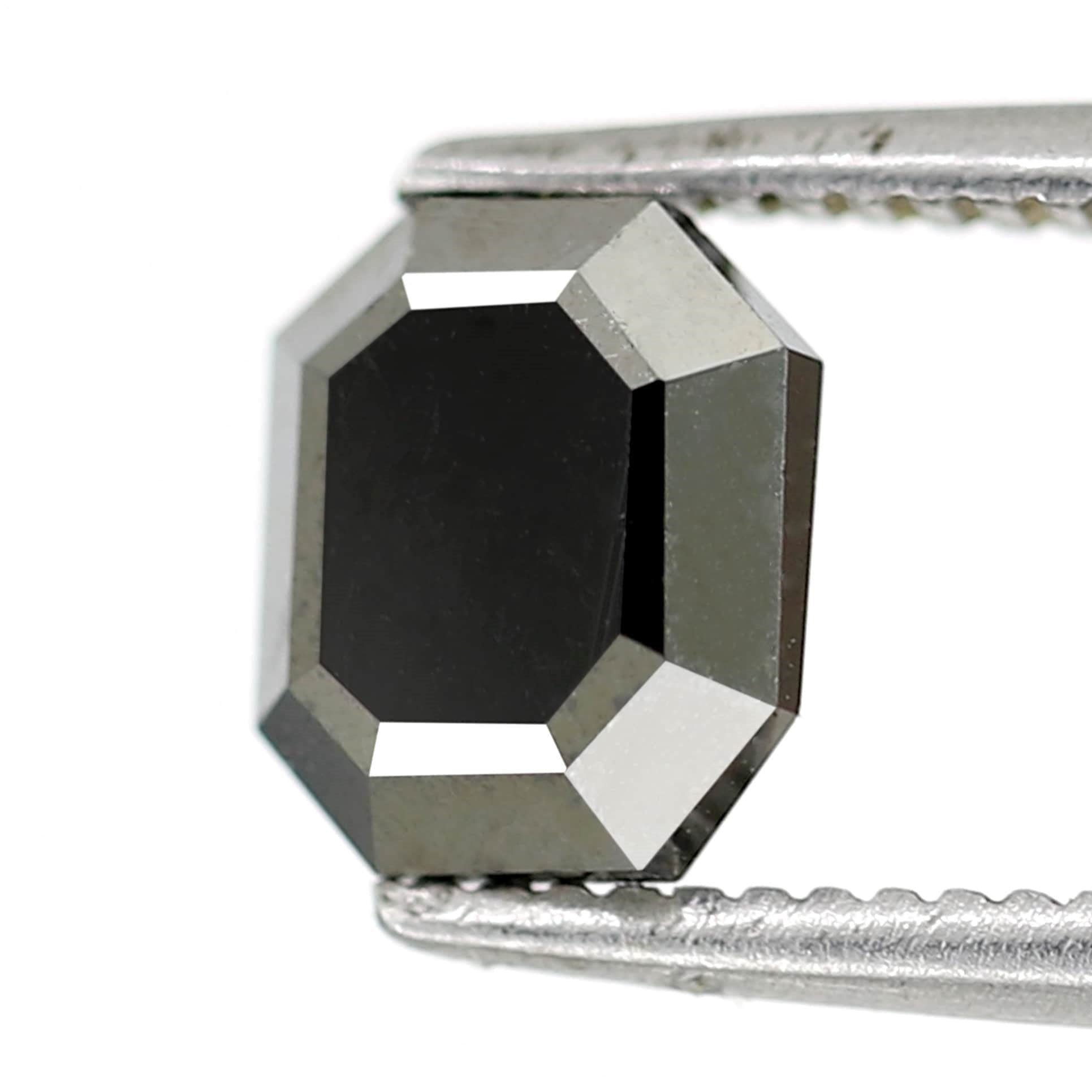 1.24 Carat Fancy Shiny Black Double Cut Emerald Shape Loose Natural Diamond For Unique Black Diamond Pendant And Ring