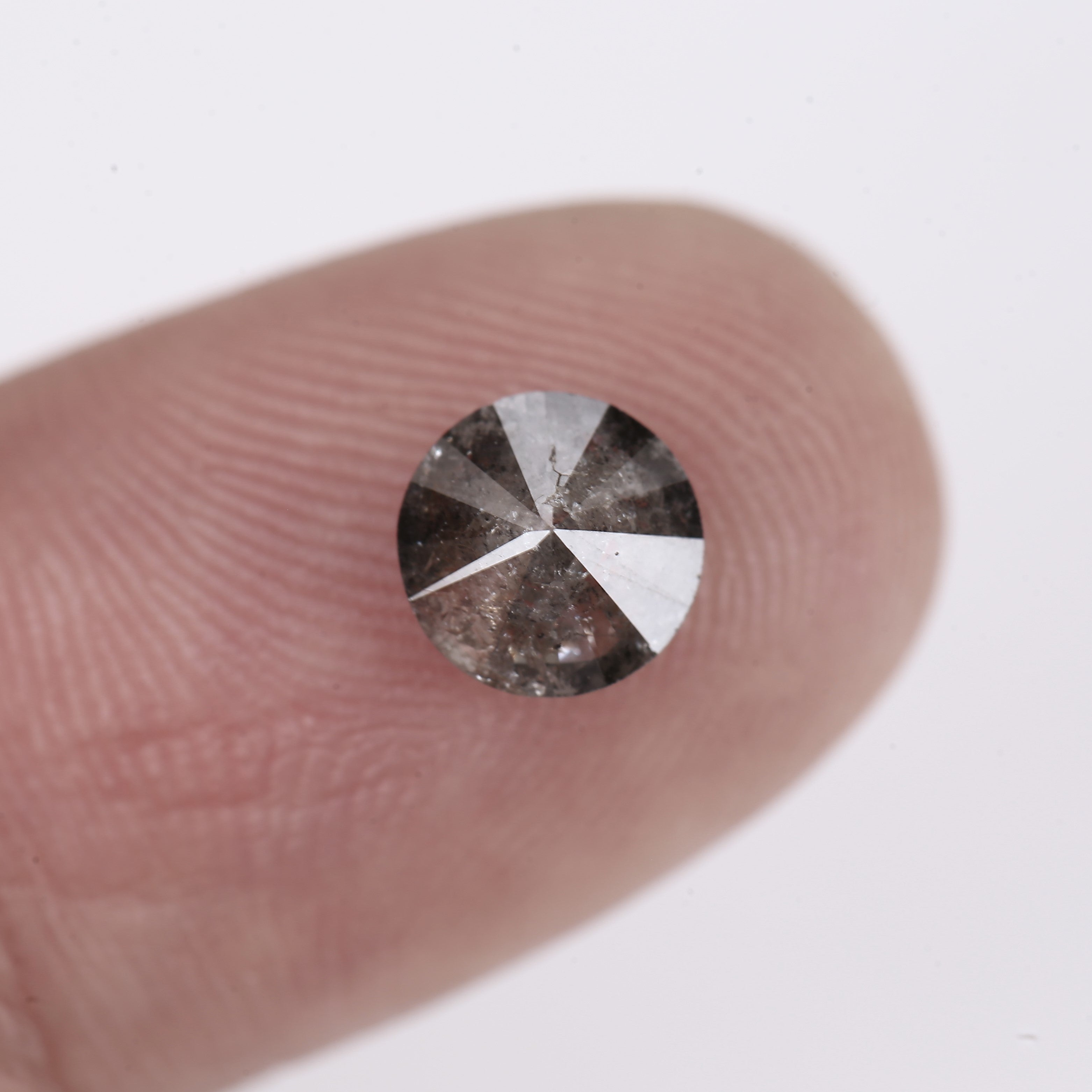 0.93 Ct Natural Round Salt and Pepper Diamond 6.18 MM with Subtle Gray Hues