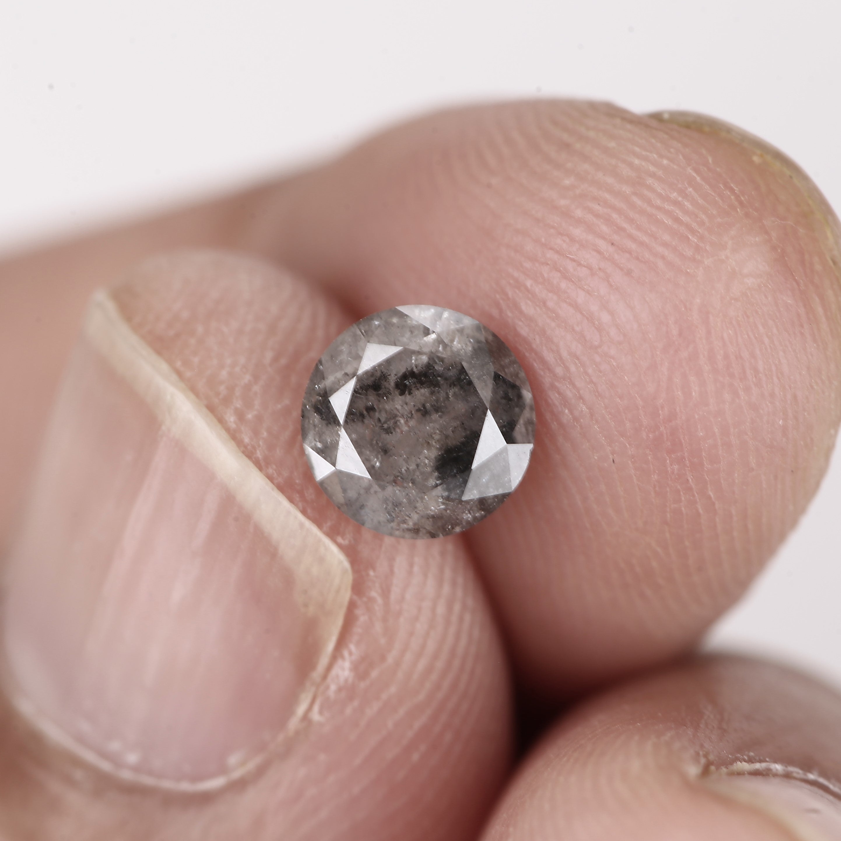0.87 Ct Natural Icy Grey Salt and Pepper Diamond 6.1 MM for Elegant Jewelry Pieces