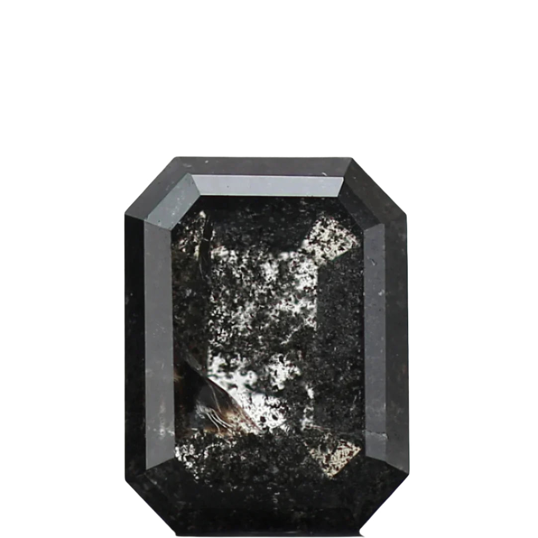 Galaxy-Black-Emerald-Salt-and-Pepper-Diamond
