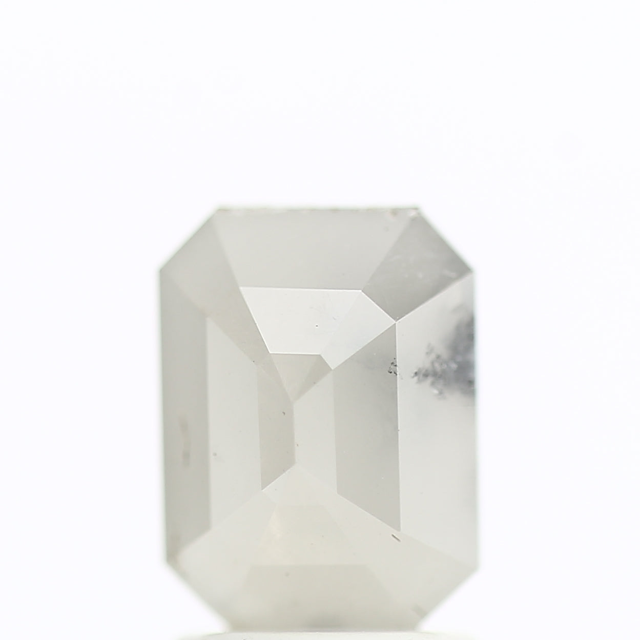 1.64 Carat Icy Emerald Salt and Pepper Natural Diamond 7.92 MM