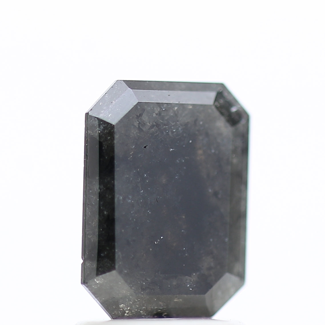 1.18 Carat Natural Emerald Loose Black Salt And Pepper Diamond 7.97 MM