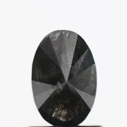 0.91 Carat Fancy Black Oval Diamond For Minimal Ring 7.2 MM